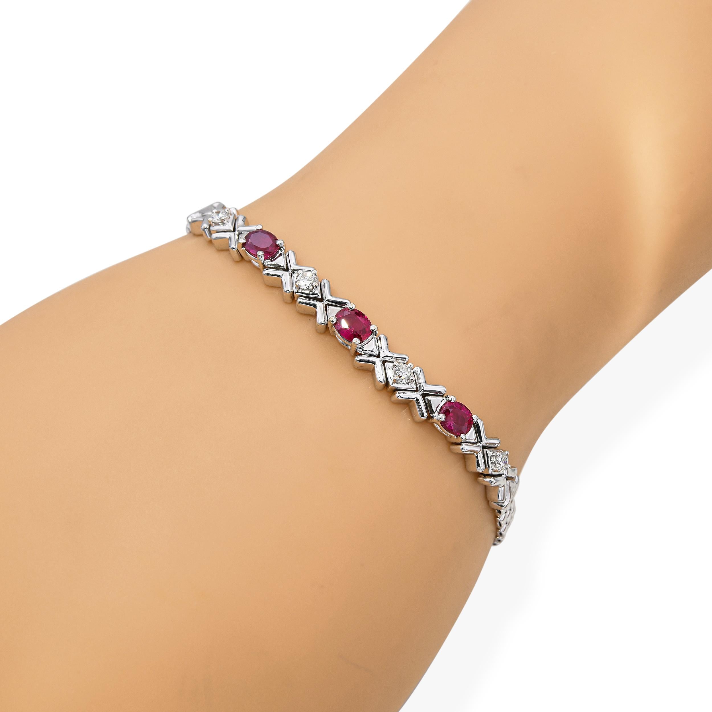Vintage 18k White Gold 1.55tcw Ruby and Diamond Bracelet