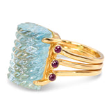 Vintage 18k Yellow Gold Carved Aquamarine and Ruby Ring