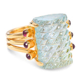 Vintage 18k Yellow Gold Carved Aquamarine and Ruby Ring