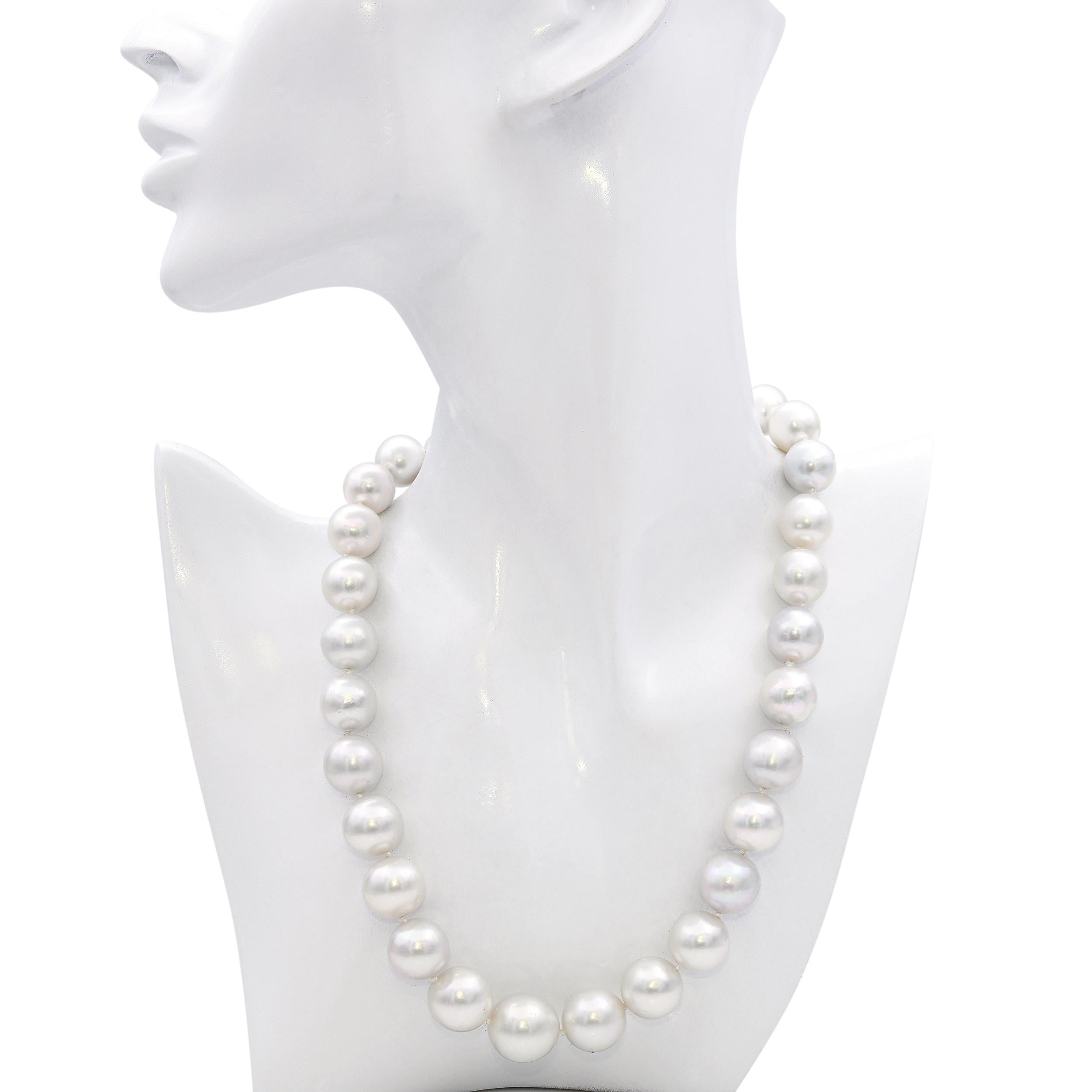 14k Tricolor Gold Clasp South Sea Pearl Strand Necklace