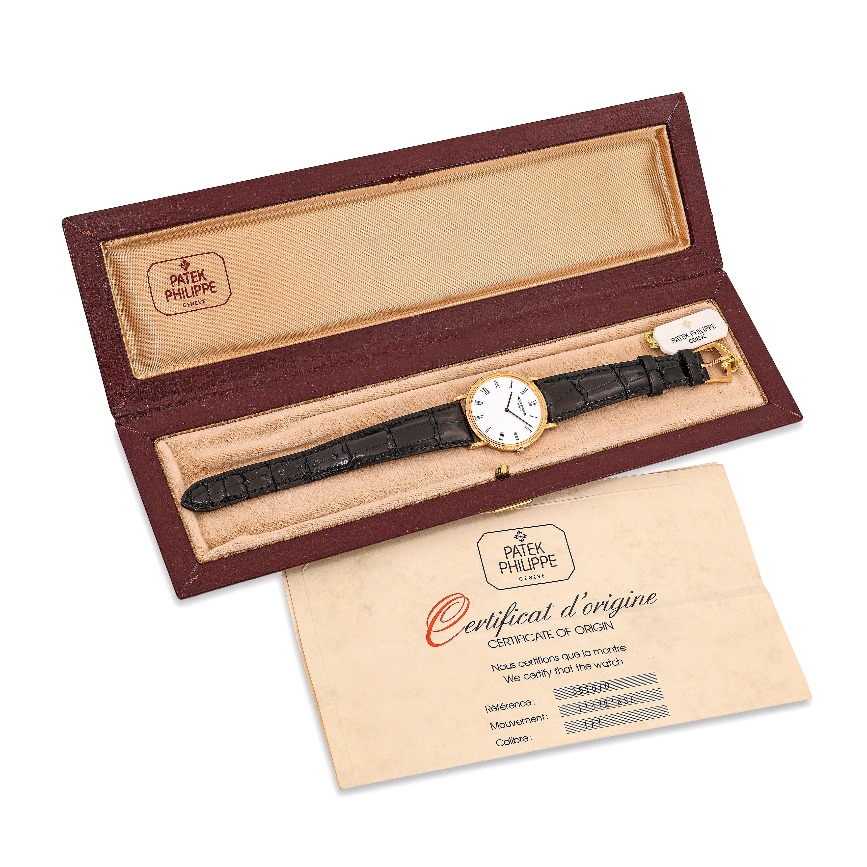 Vintage Patek Philippe 18k Yellow Gold Calatrava Manual 32mm Watch Ref. 3520/D