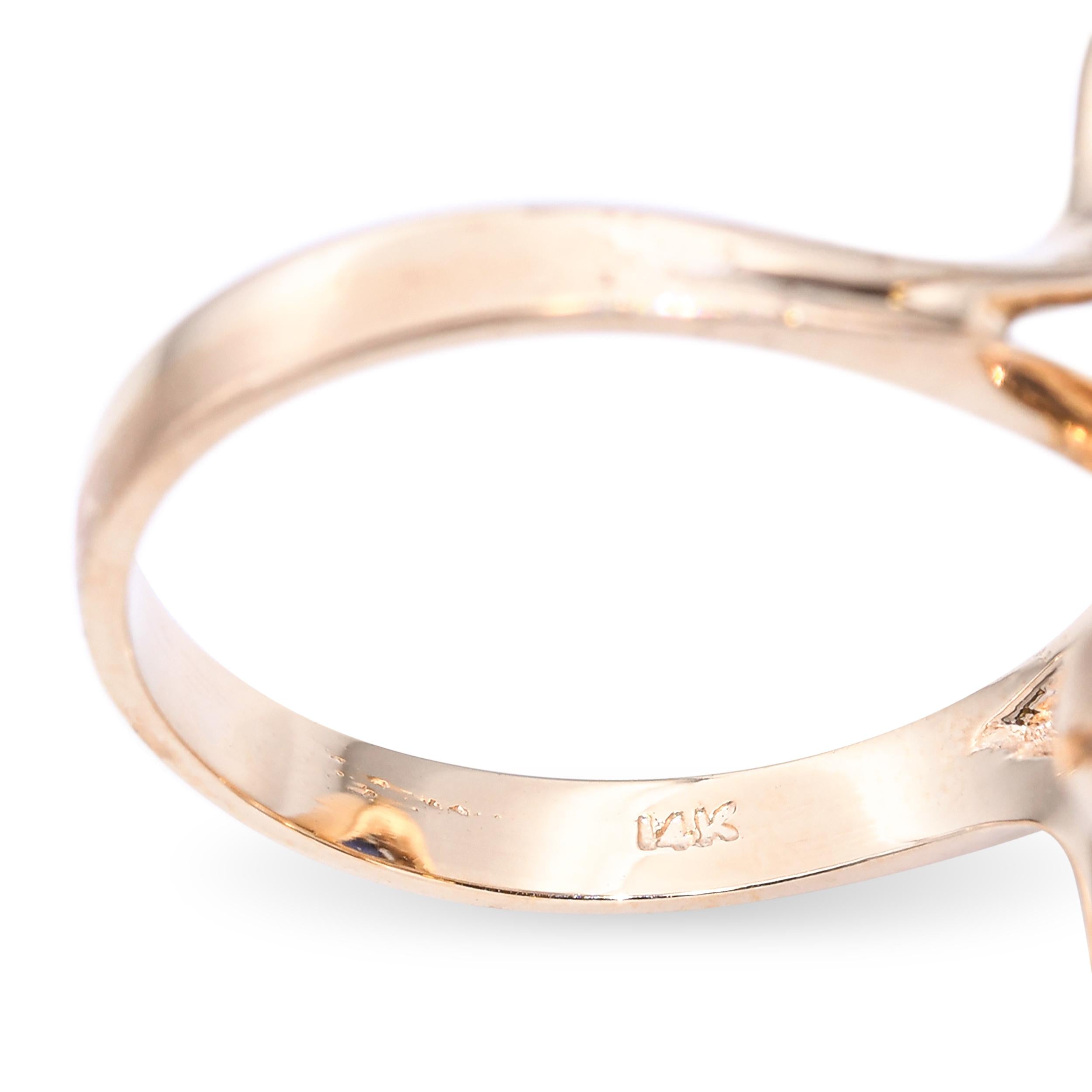 Vintage 14k Yellow Gold 8.2tcw Star Sapphire and Diamond Bypass Ring