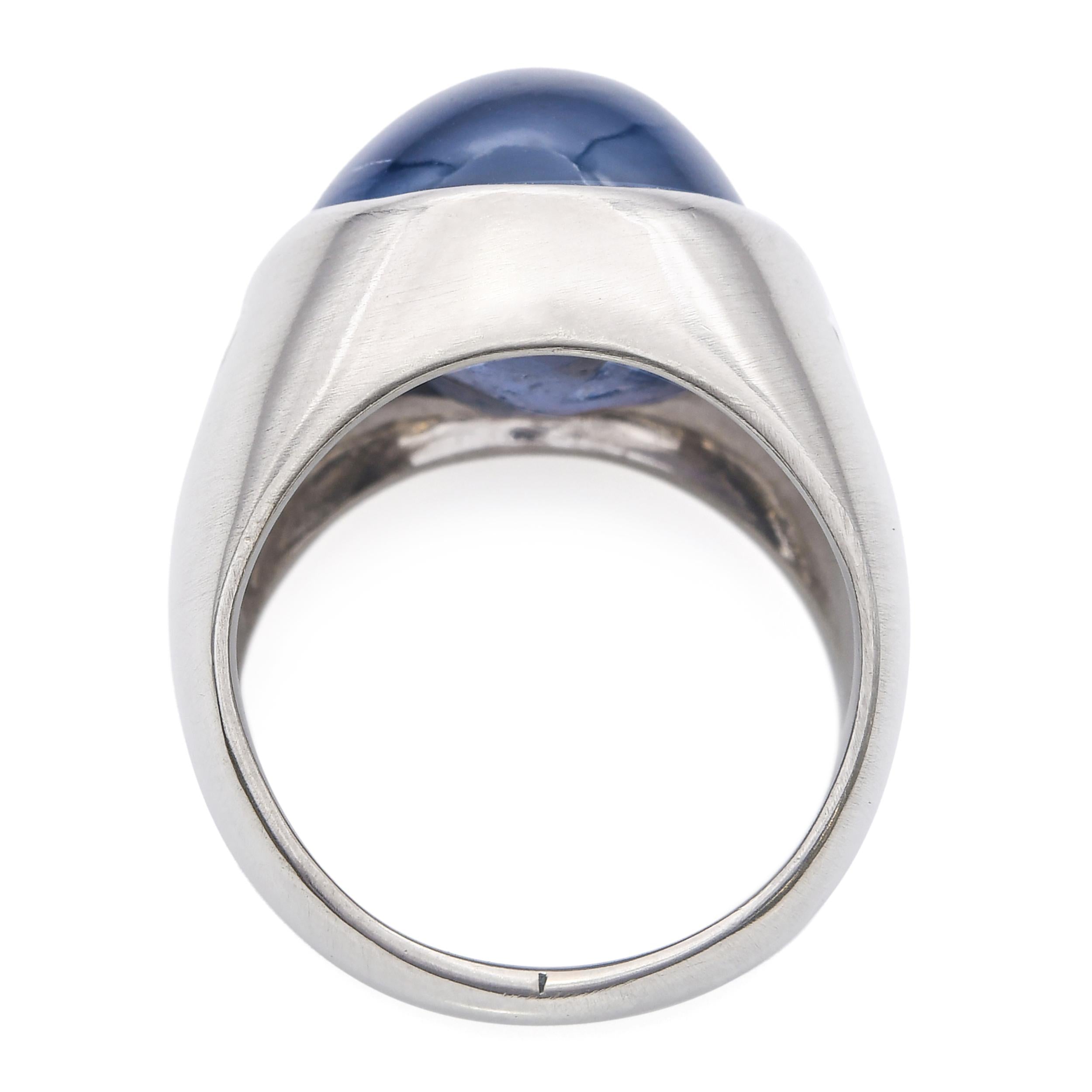 Vintage 14k White Gold GIA 31.95ct Star Sapphire and Diamond Men's Ring