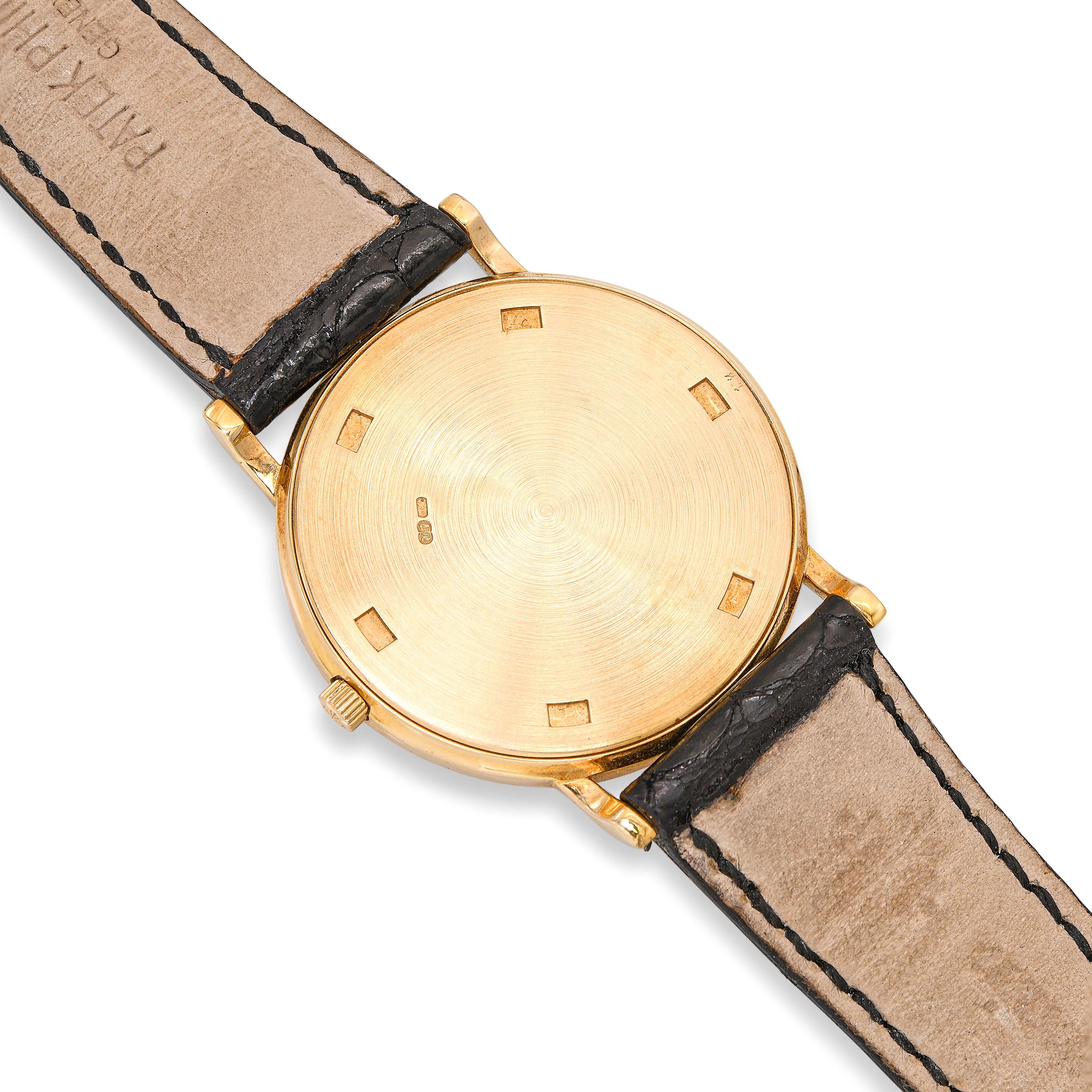 Vintage Patek Philippe 18k Yellow Gold Calatrava Manual 32mm Watch Ref. 3520/D