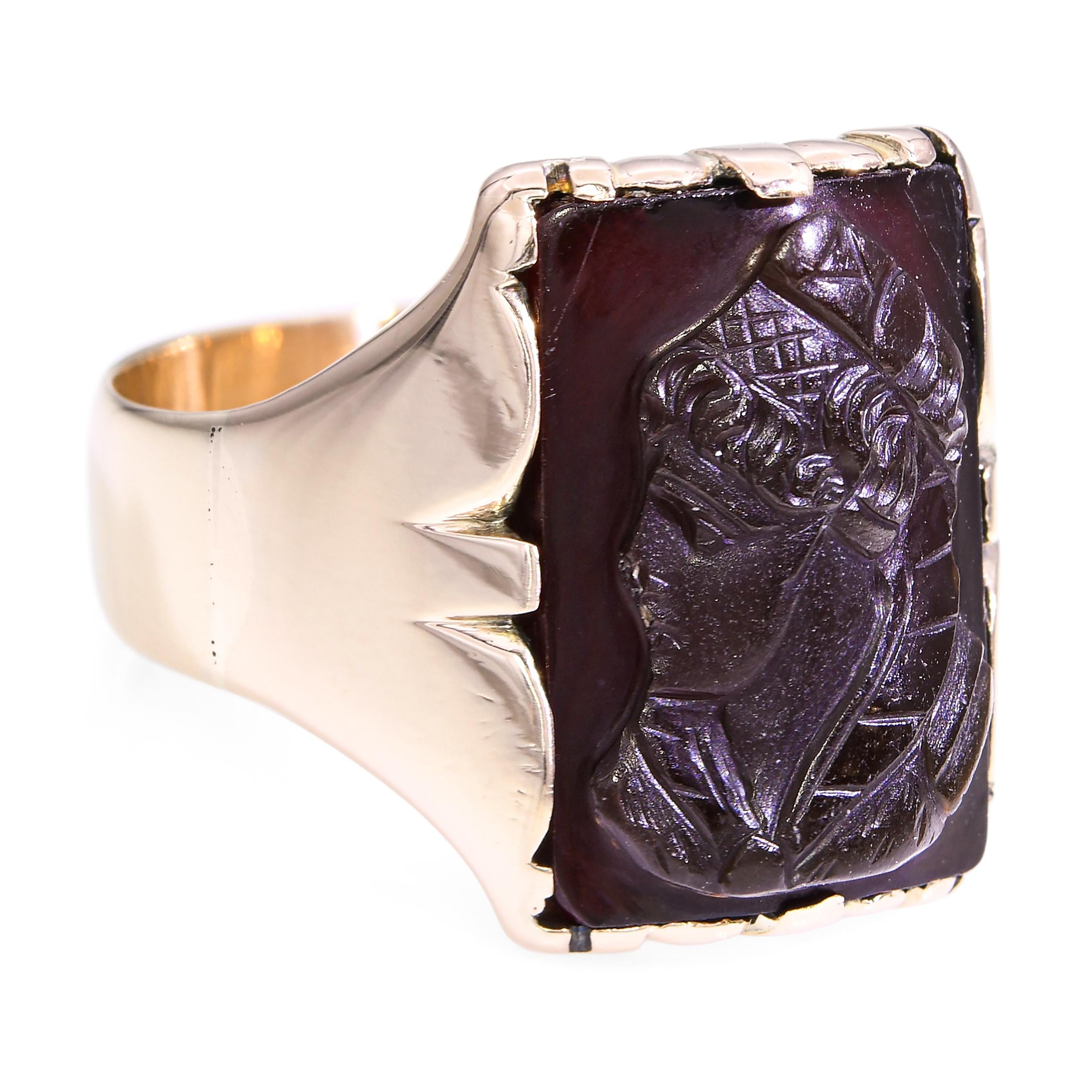 Antique 10k Yellow Gold Sardonyx Female Profile Cameo Ring
