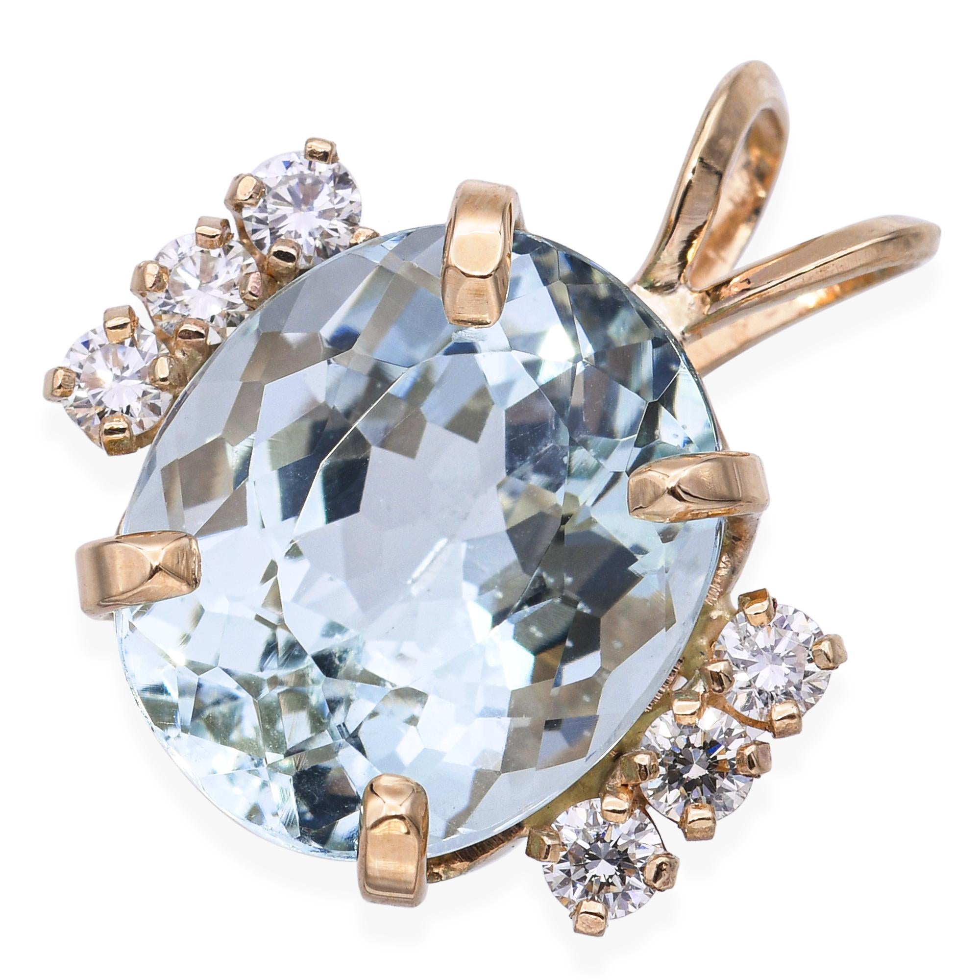 Vintage 14k Yellow Gold 7.9ct Aquamarine and Diamond Pendant
