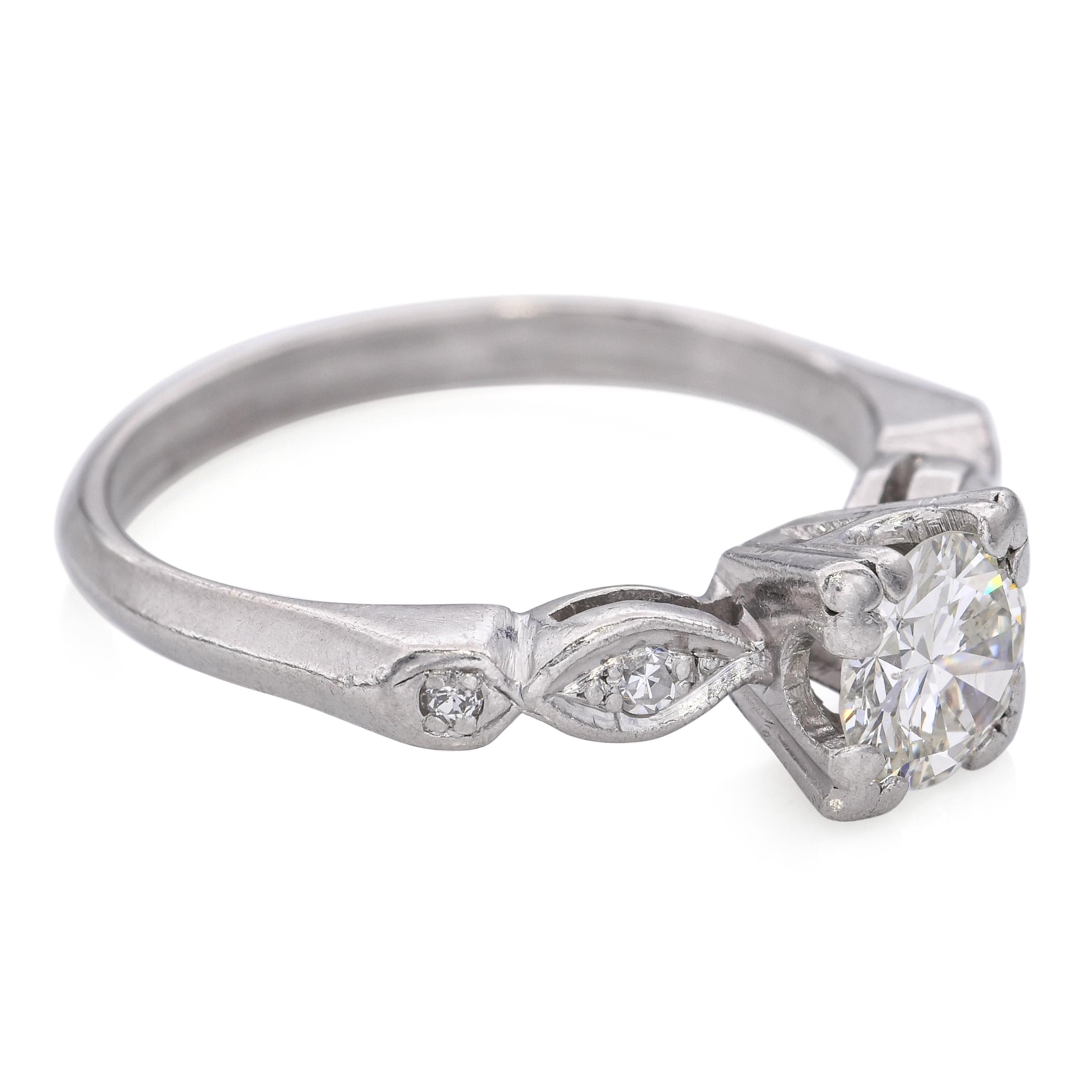 Vintage Platinum 0.90tcw Diamond Engagement Ring