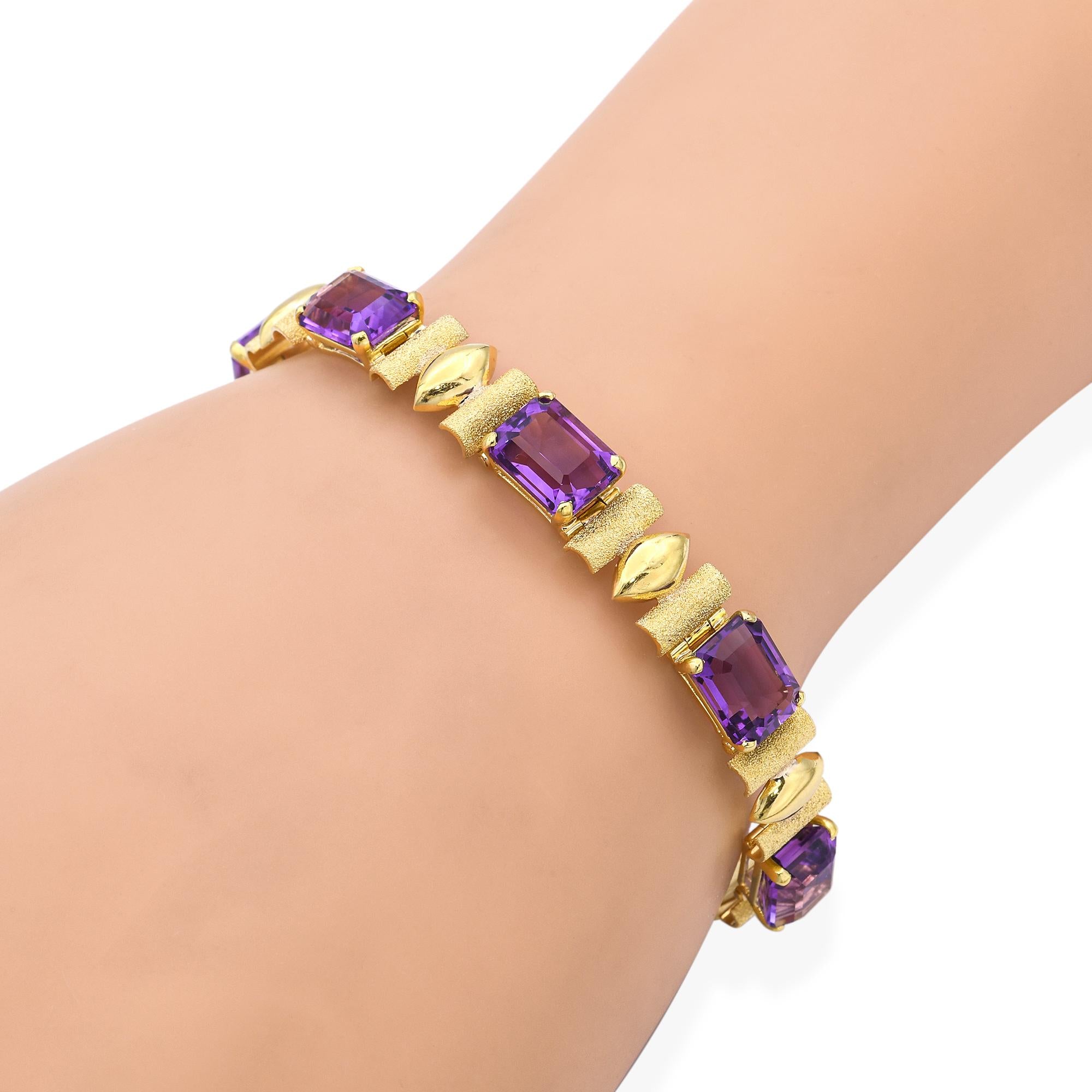 H. Stern 19k Yellow Gold Amethyst Link Bracelet