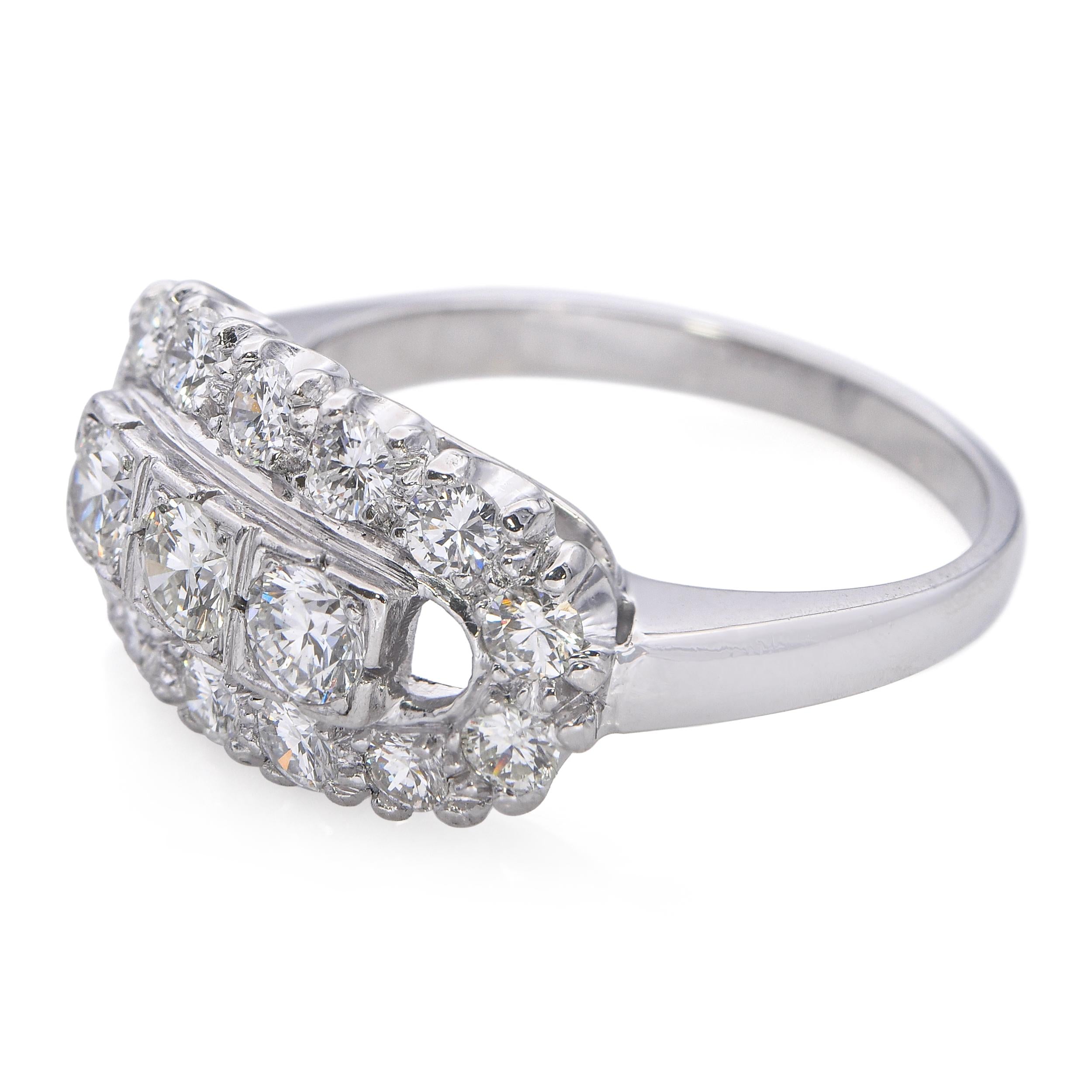 Vintage Platinum Diamond 0.75tcw Diamond Cluster Ring