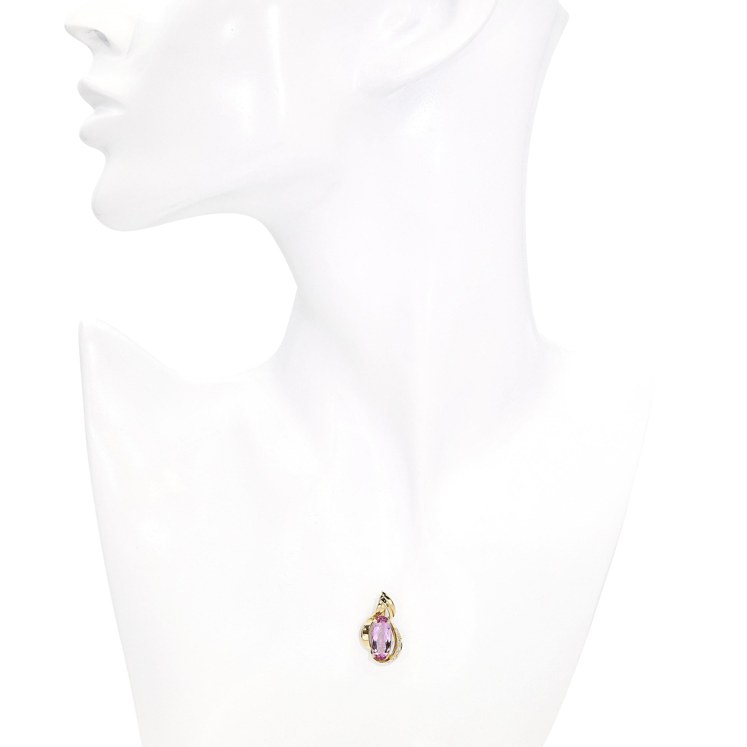 Vintage 18k Yellow Gold Imperial 2.01ct Pink Topaz and Diamond Pendant