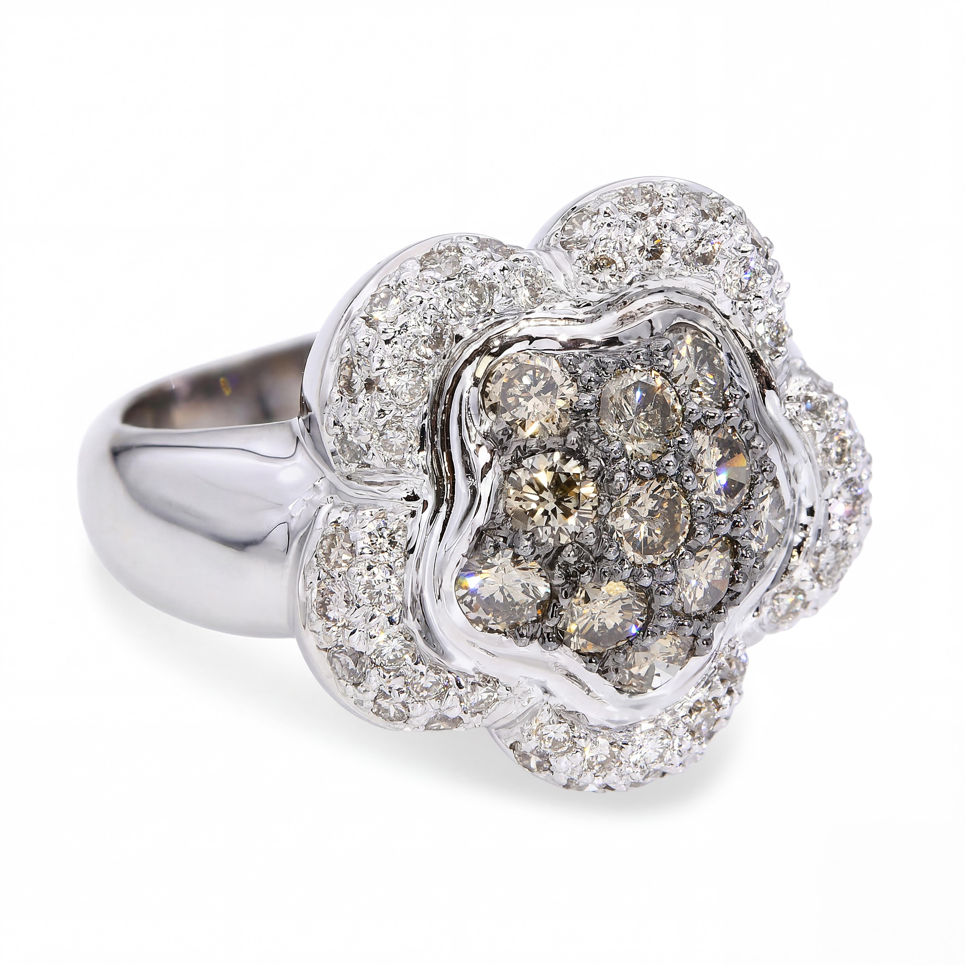 18k White Gold Brown And White  Diamond Floral Ring