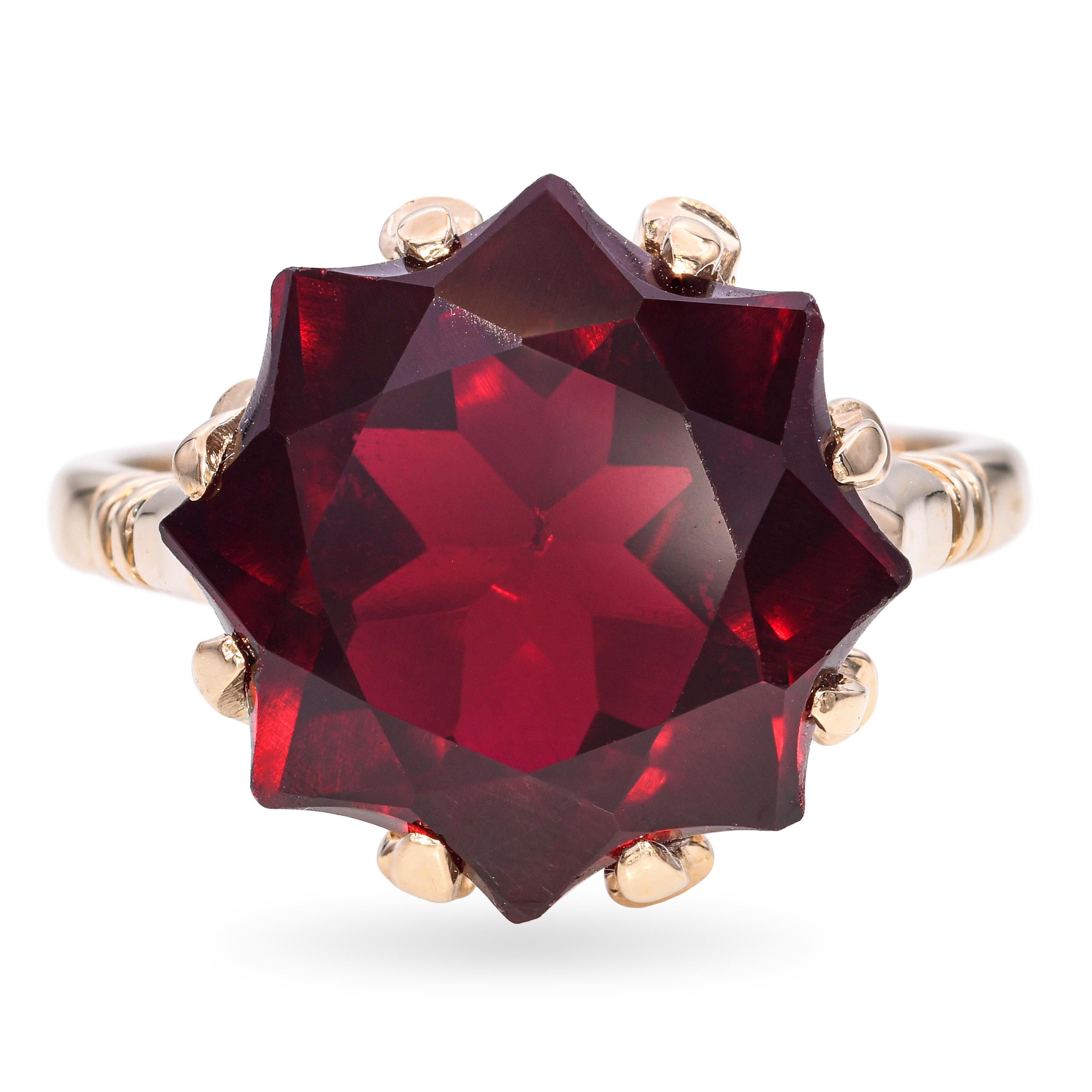 Vintage 10k Yellow Gold and Synthetic Ruby Ring