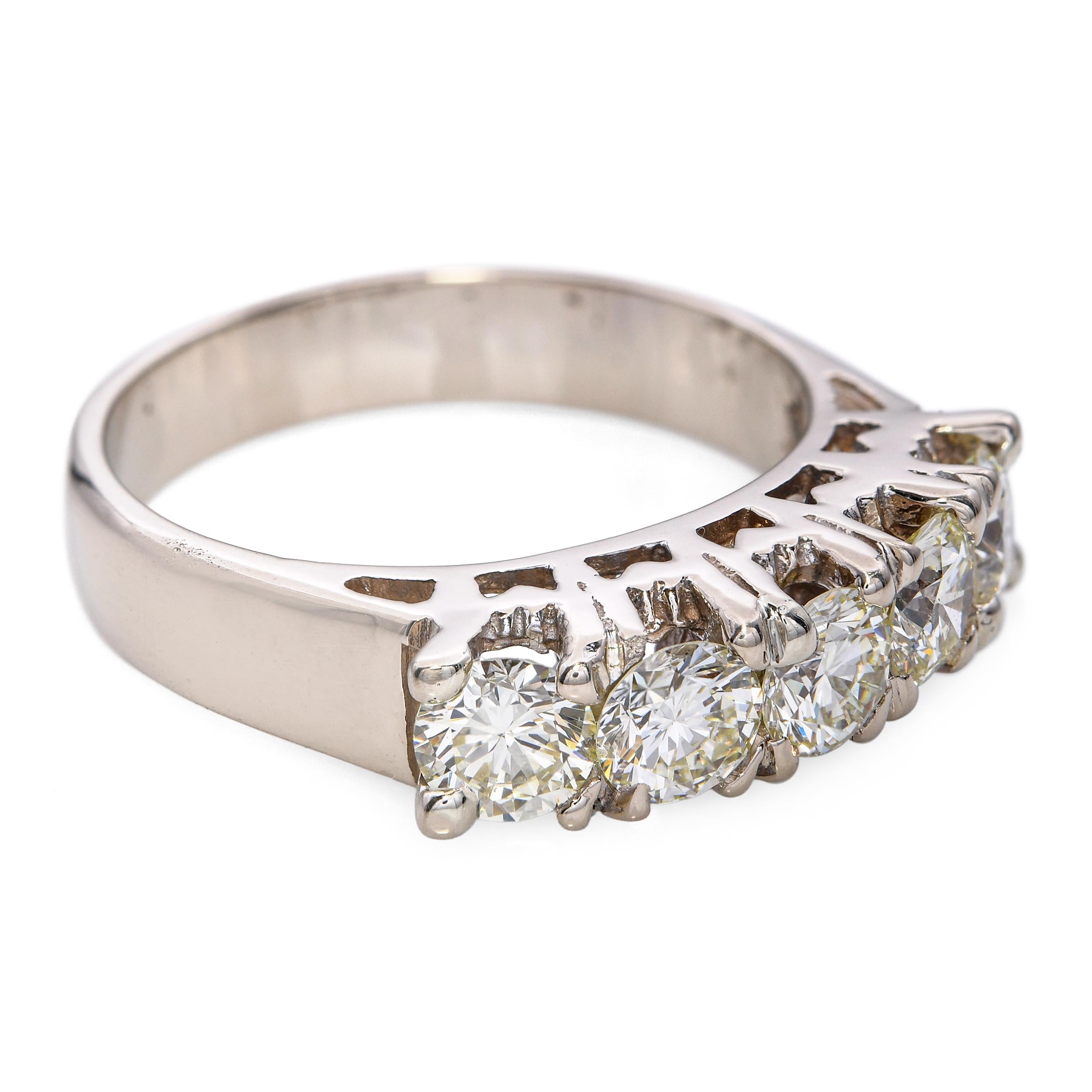 Vintage 17k White Gold 1.45tcw Diamond Wedding Band Ring