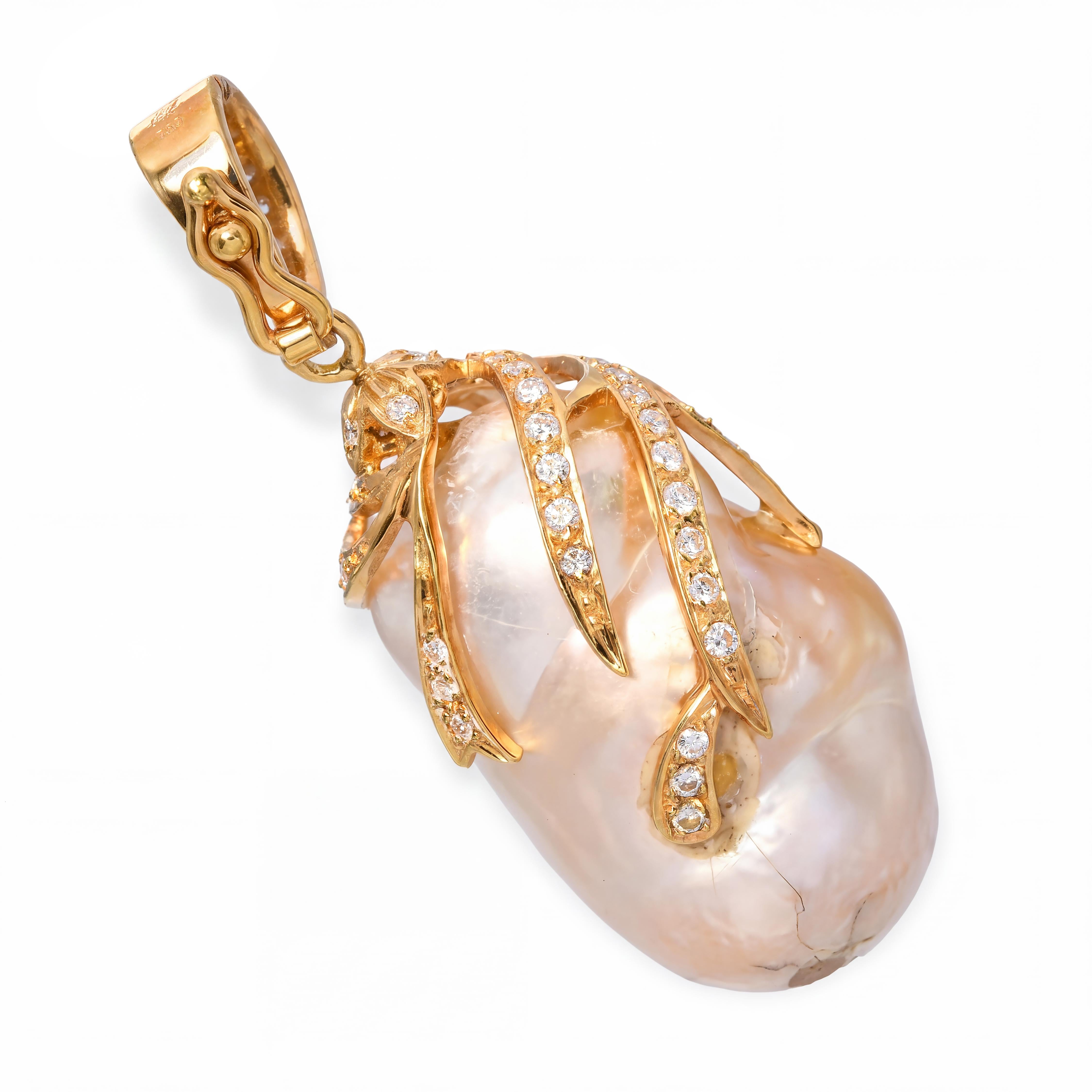 Vintage 18k Yellow Gold 1.08tcw Diamond & Semi Baroque South Sea Pearl Pendant
