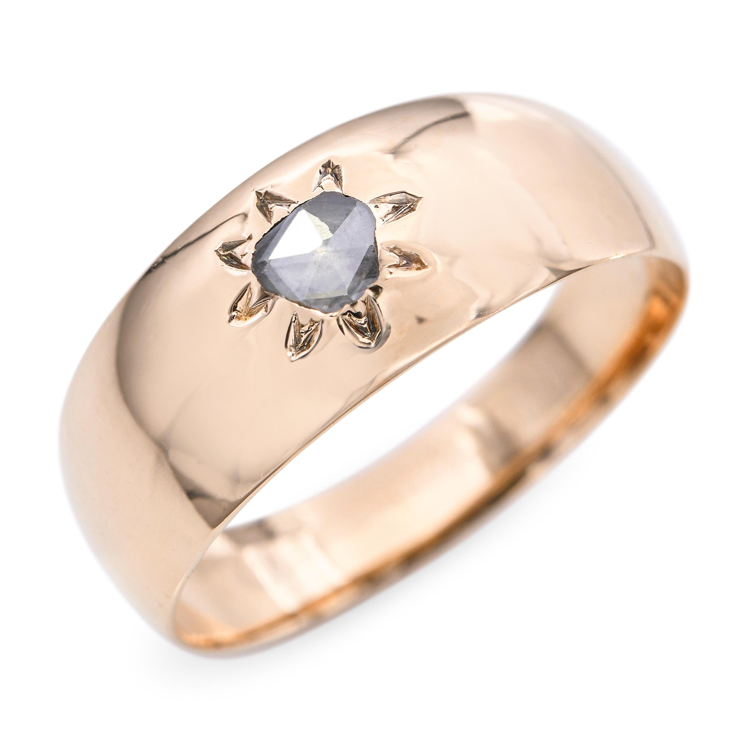 Victorian 17k Yellow Gold .15ct Rose Cut Diamond Ring With Starburst Engraving