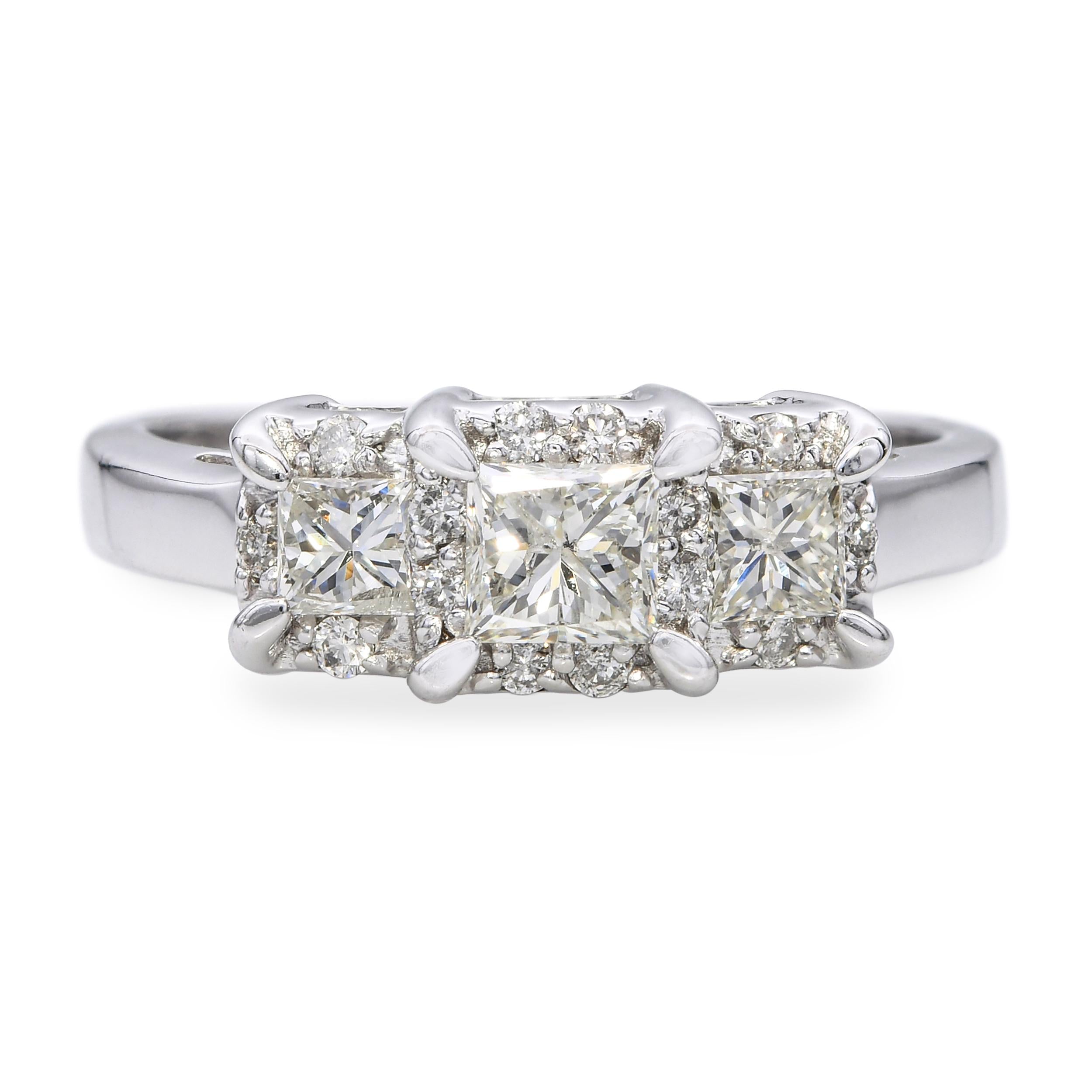 14k White Gold 1.08tcw Princess Cut Engagement Ring