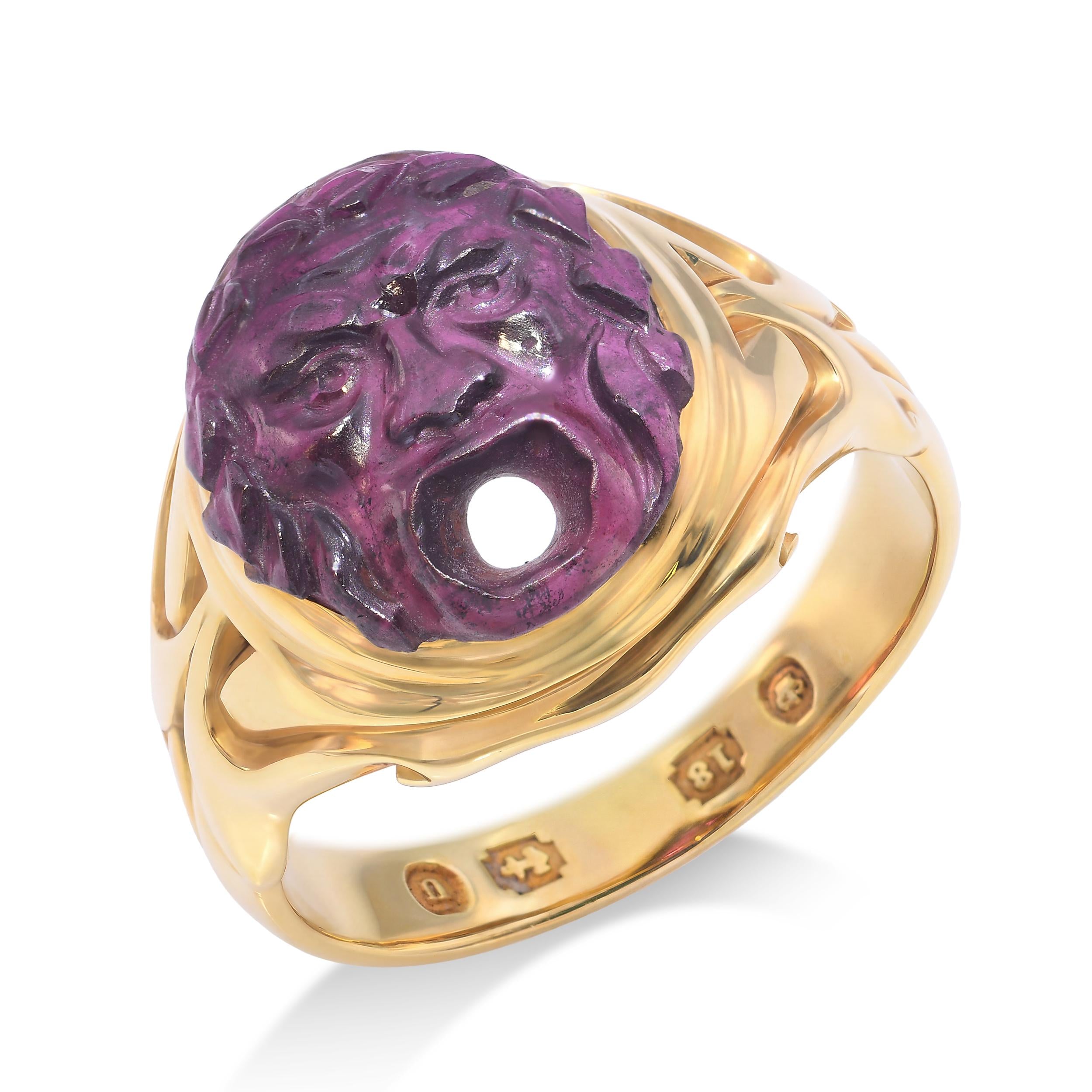 Victorian 18k Yellow Gold "Bocca della Verità" Carved Rhodolite Garnet Ring