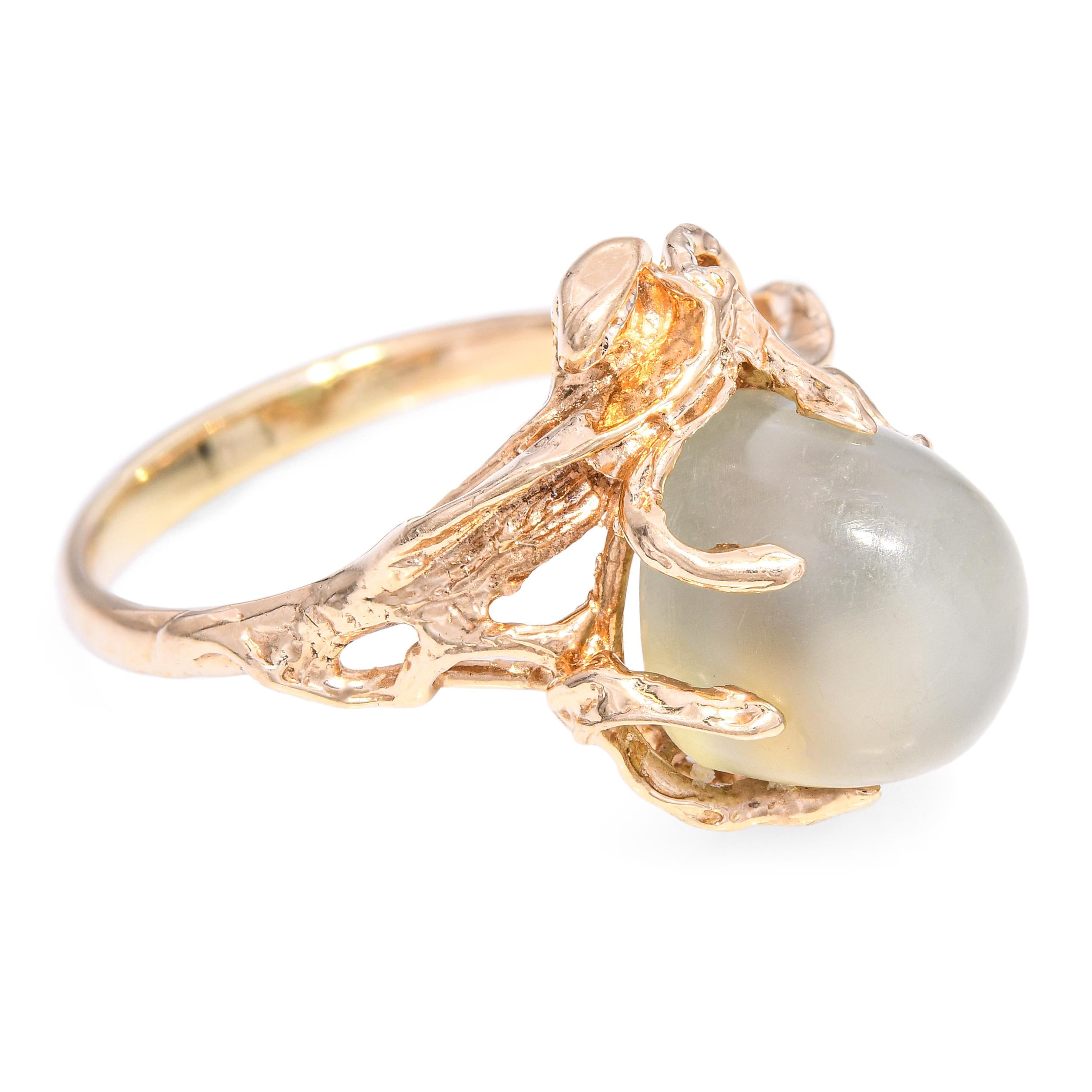 Vintage 14k Yellow Gold 7.96ct Moonstone Vine Motif Statement Ring