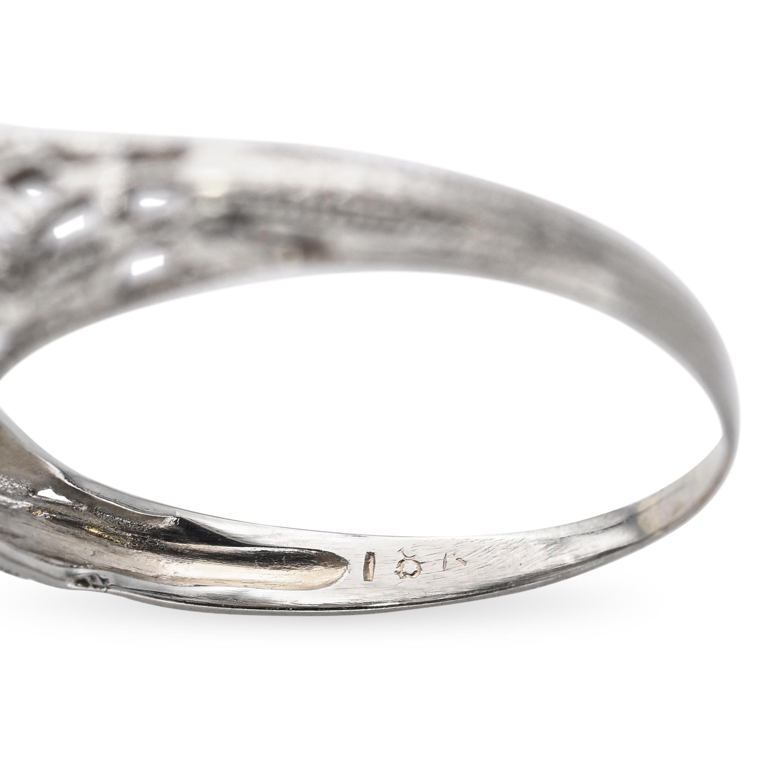 Vintage 18k White Gold Diamond Filigree Ring