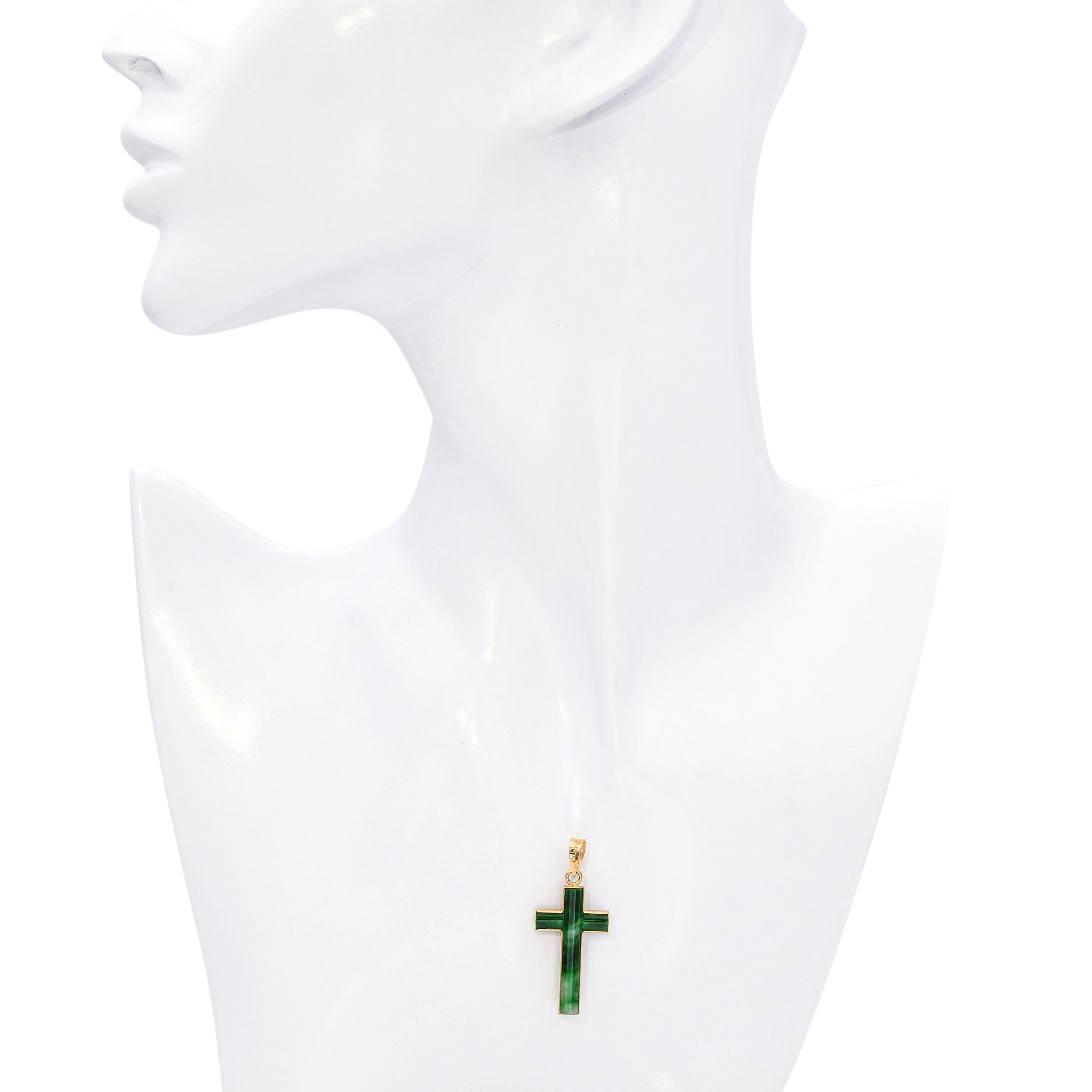 Vintage Yellow Gold Green Jadeite Cross Pendant