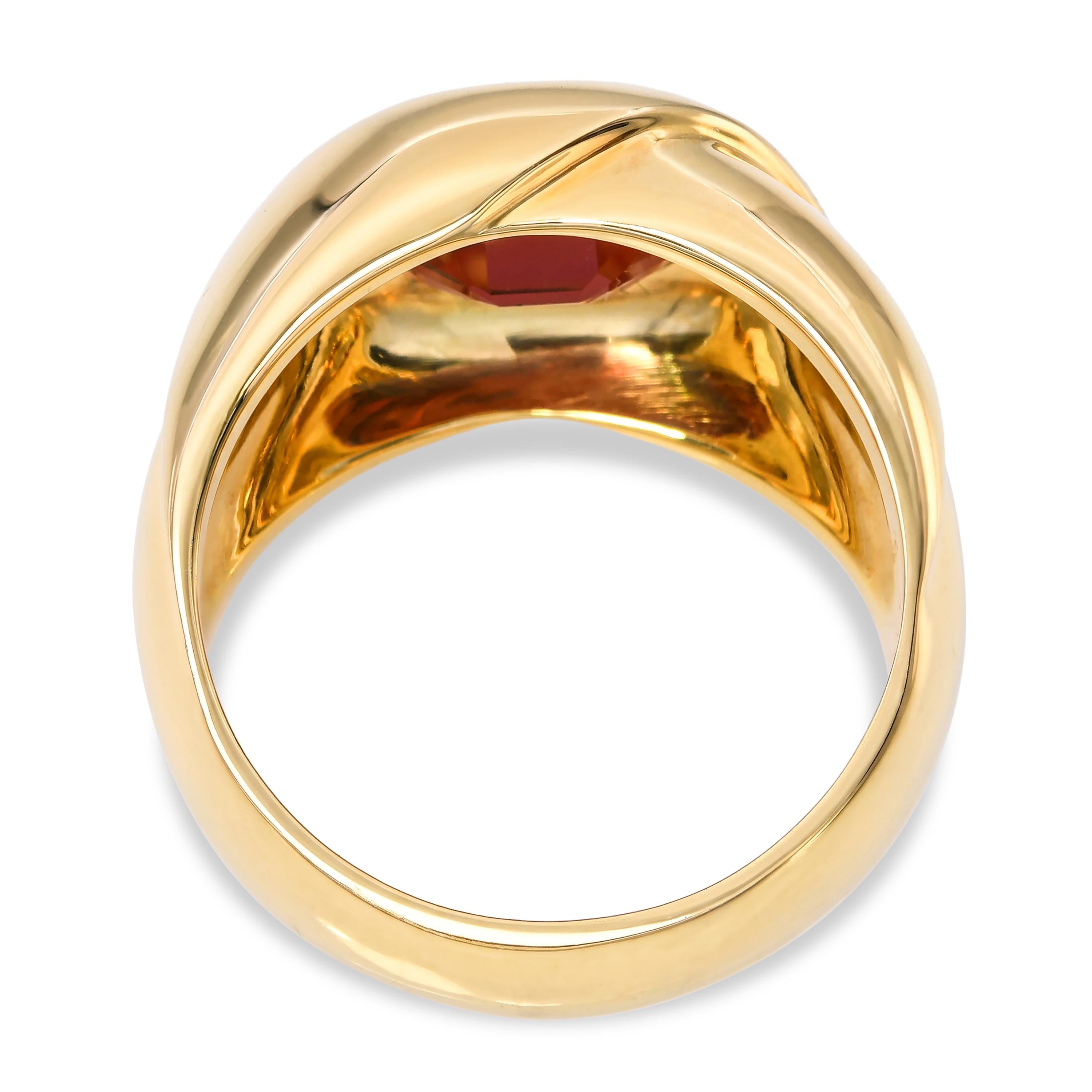 Vintage Gucci 18k Yellow Gold 3.09ct Spessartine Garnet Ring