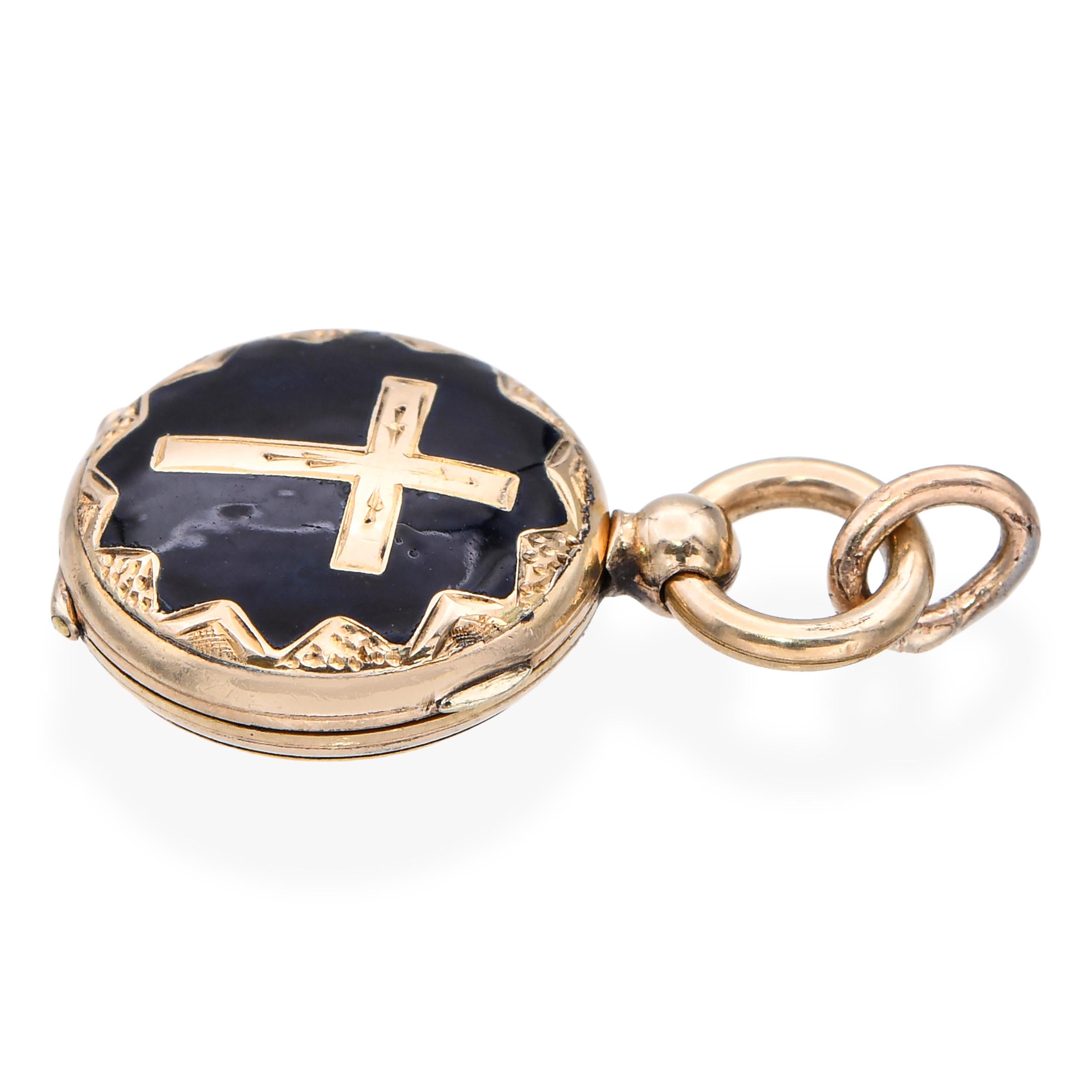 Antique 13k Yellow Gold Enamel Mourning Locket