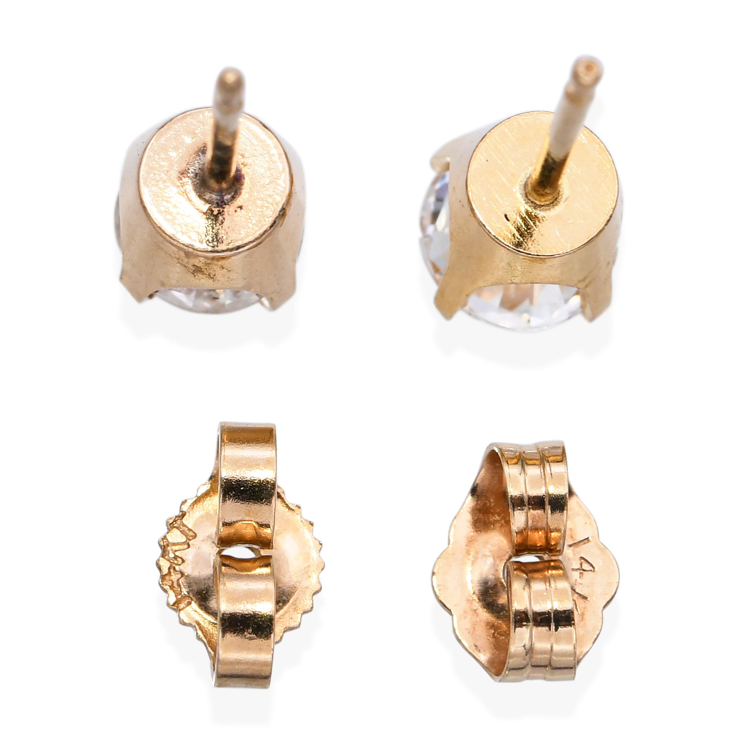Vintage 14k Yellow Gold 1.01tcw L Si1 Diamond Stud Earrings