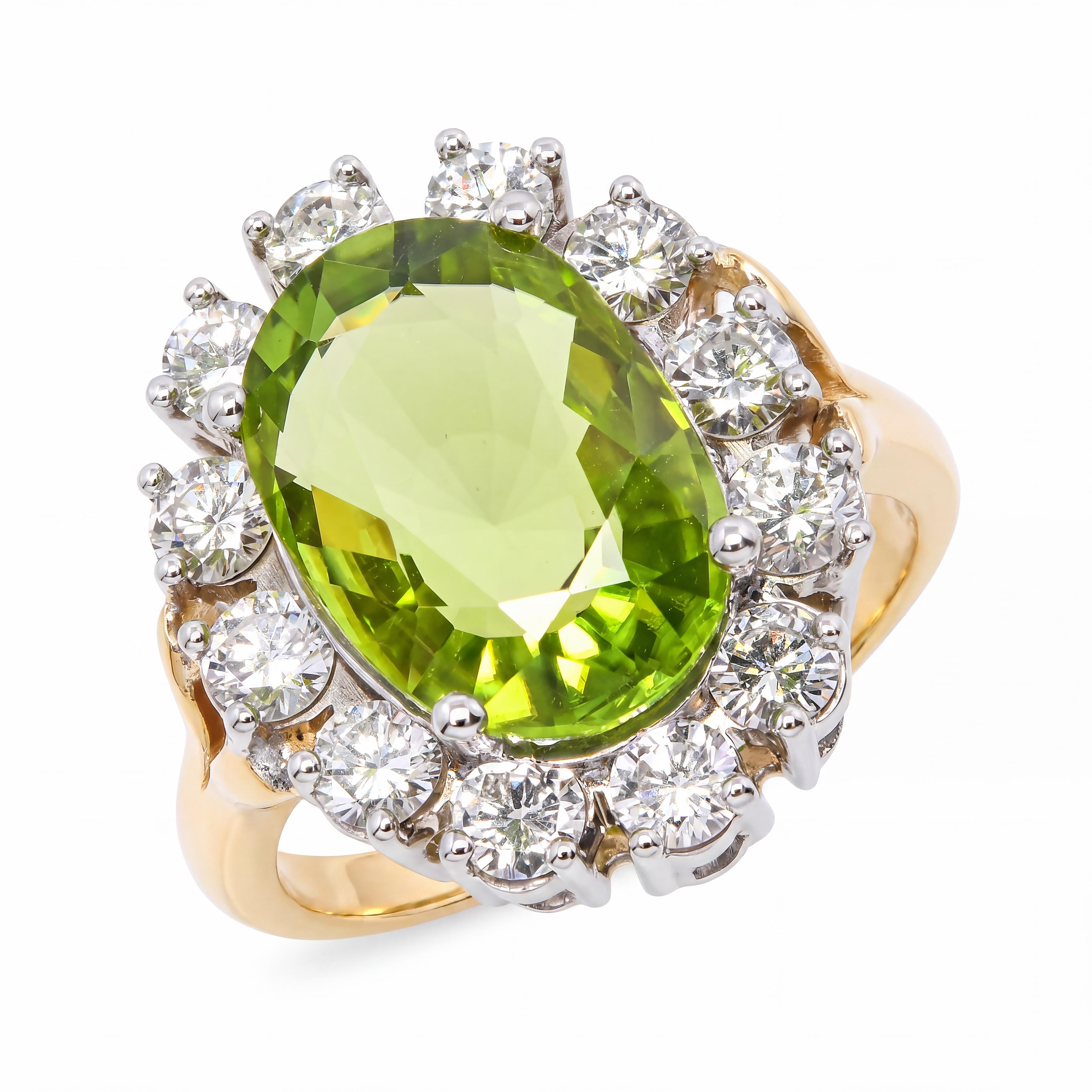Vintage 18k Yellow Gold 9.50ct Peridot and Diamond Halo Ring