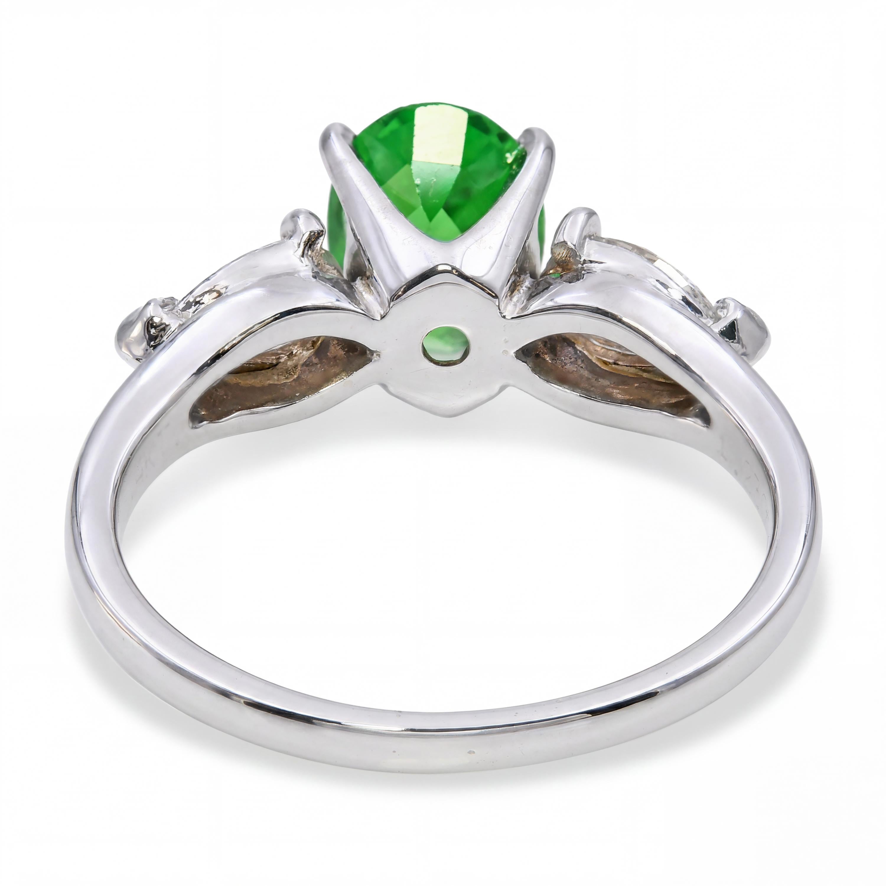 14k White Gold 1.75ct Neon Green Tsavorite Garnet & Diamond Ring