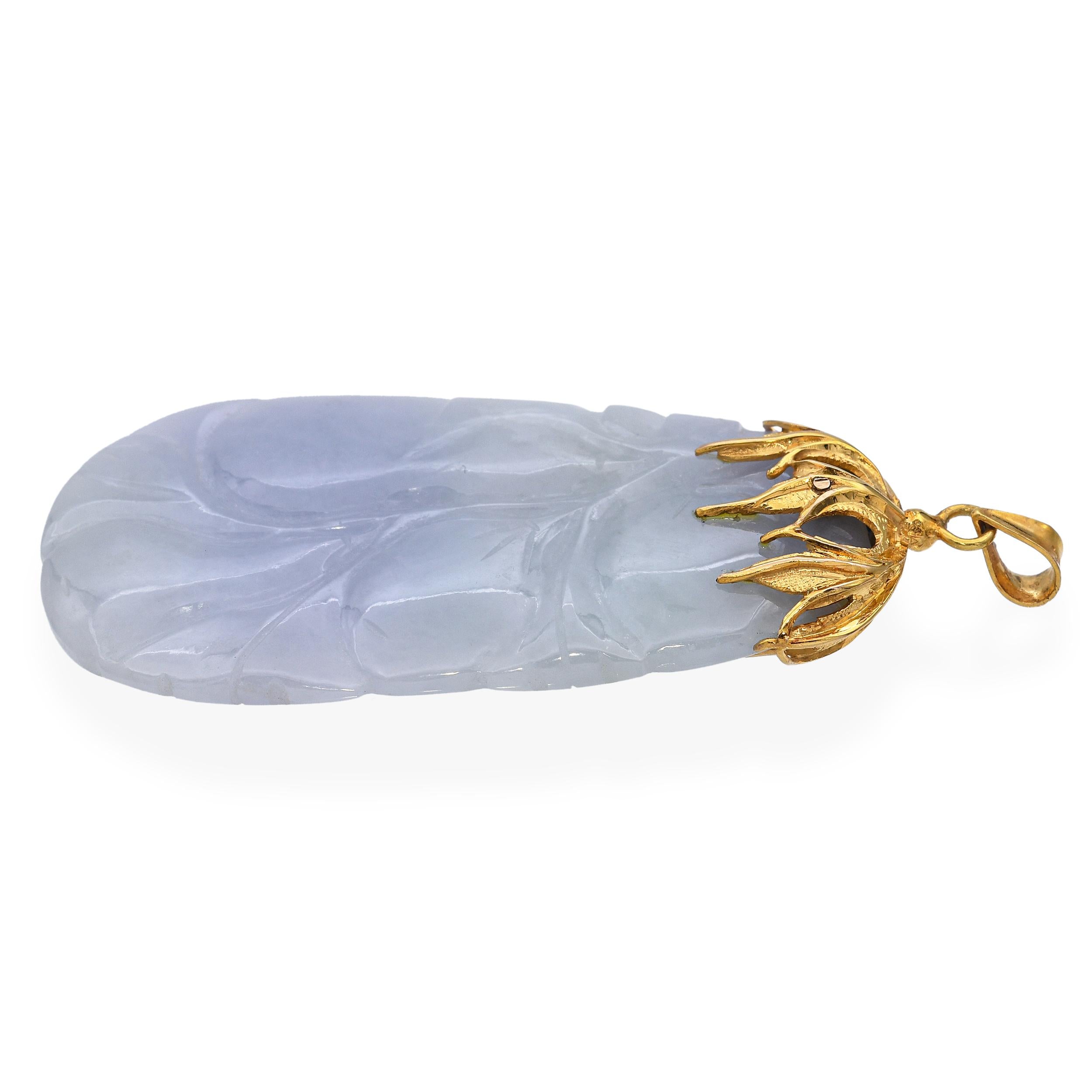 Vintage 14k Yellow Gold Carved Jade Pendant