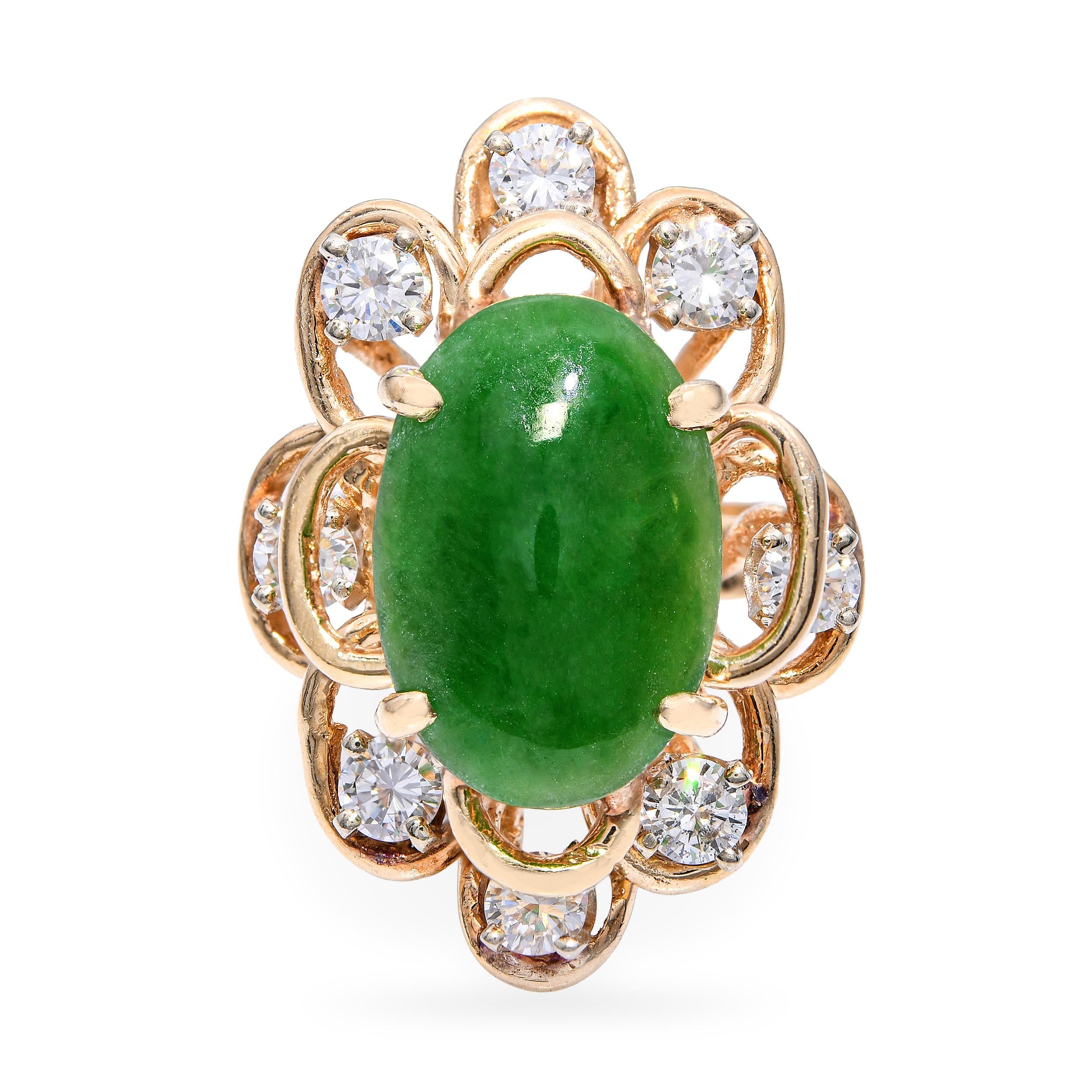 Vintage 14k Yellow Gold 3.80ct Green Jadeite Jade and Diamond Ring
