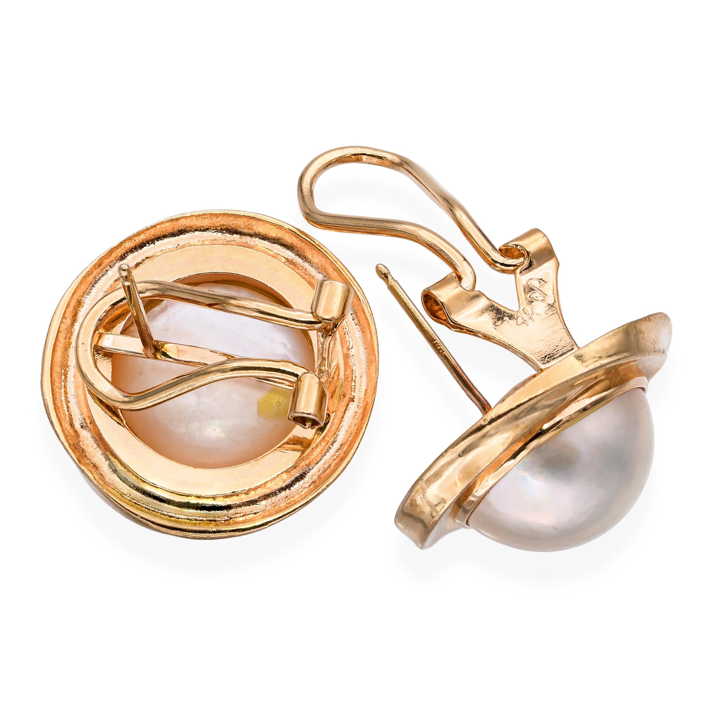 Vintage 14k Yellow Gold Mabe Pearl Earrings