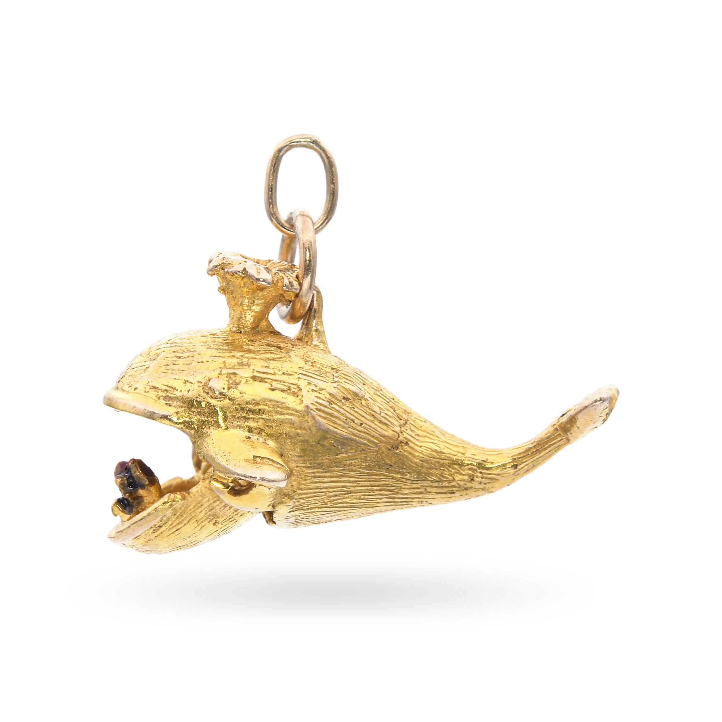 Vintage 9k Yellow Gold Moby Dick in Whale Charm