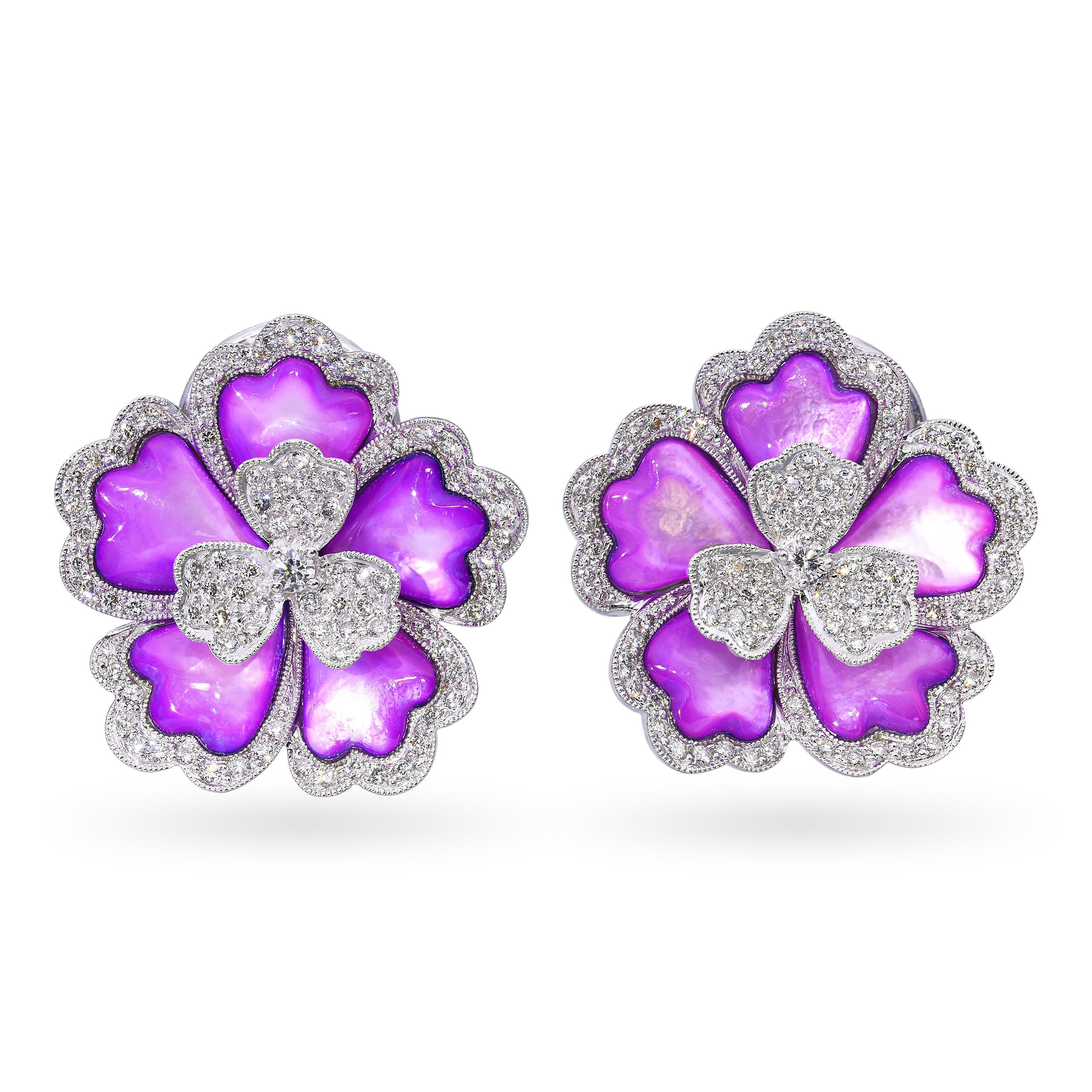 18k White Gold Mother of Pearl & 1.11tcw Diamond Flower Earrings