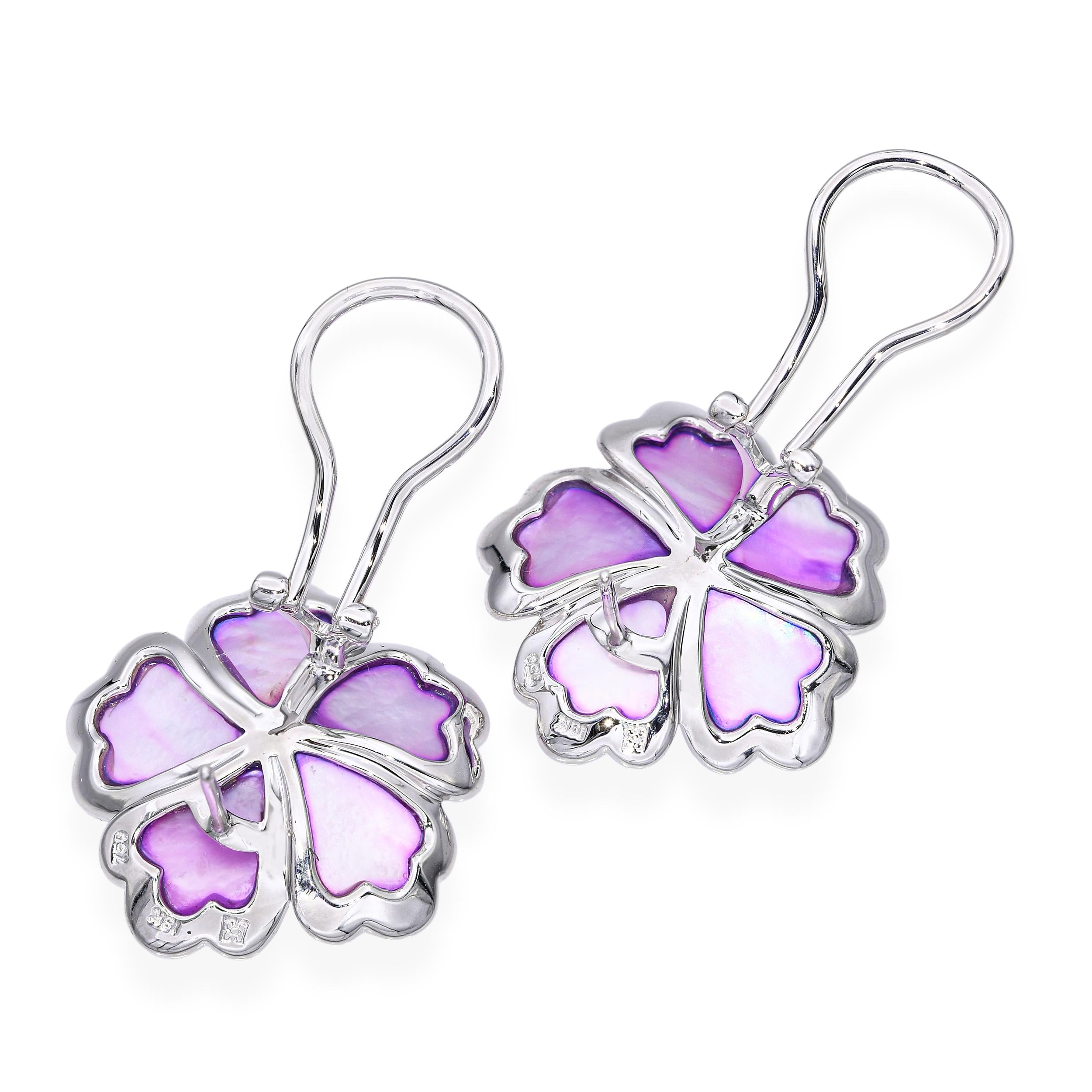 18k White Gold Mother of Pearl & 1.11tcw Diamond Flower Earrings