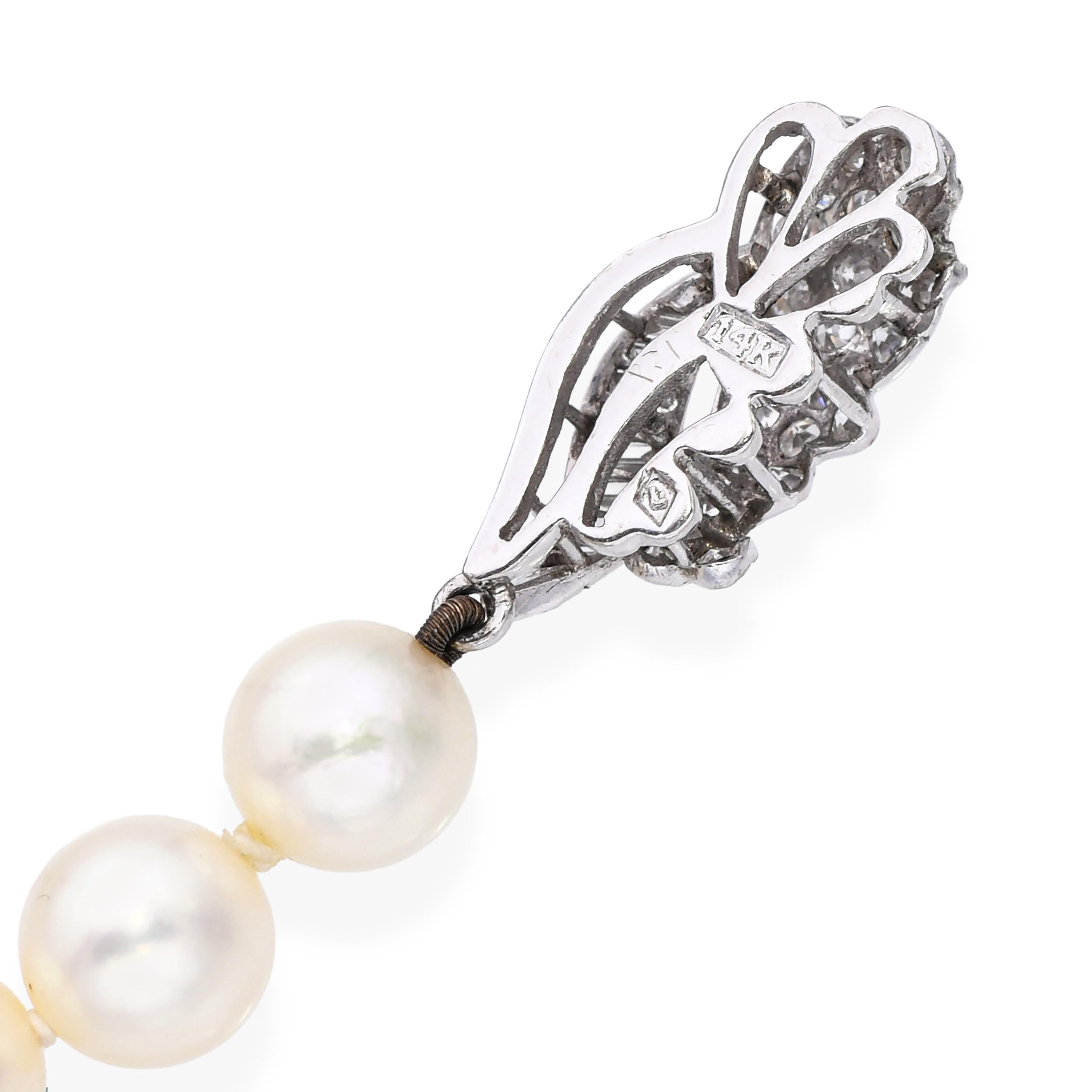 Vintage White Gold Diamond Clasp Pearl Necklace