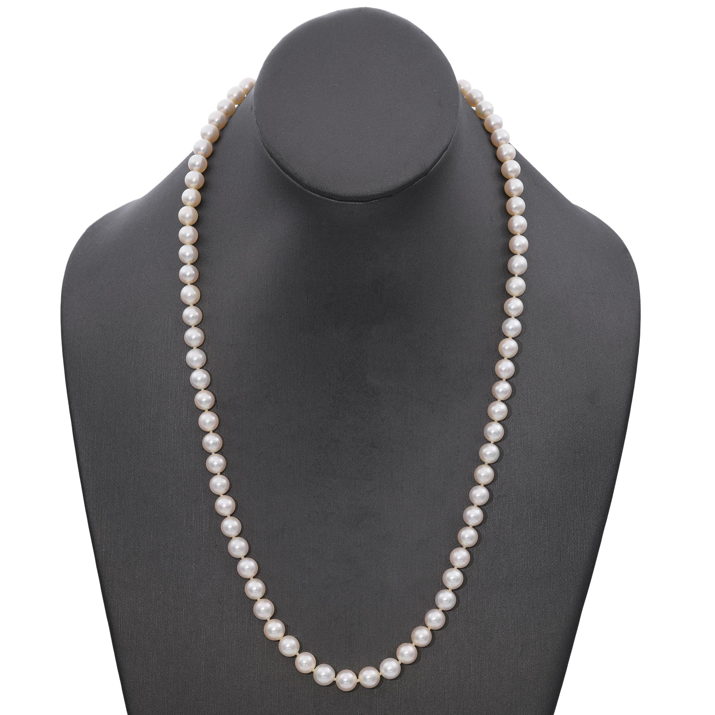 Vintage White Gold Diamond Clasp Pearl Necklace