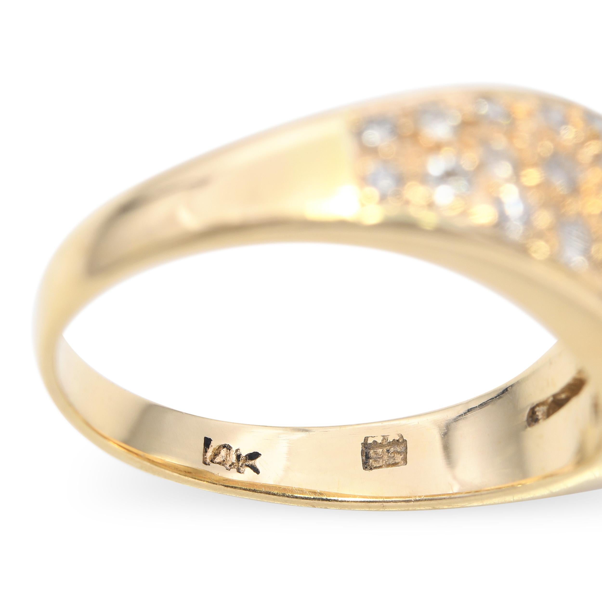 Vintage 14k Yellow Gold Diamond and Carved Mother of Pearl Ring