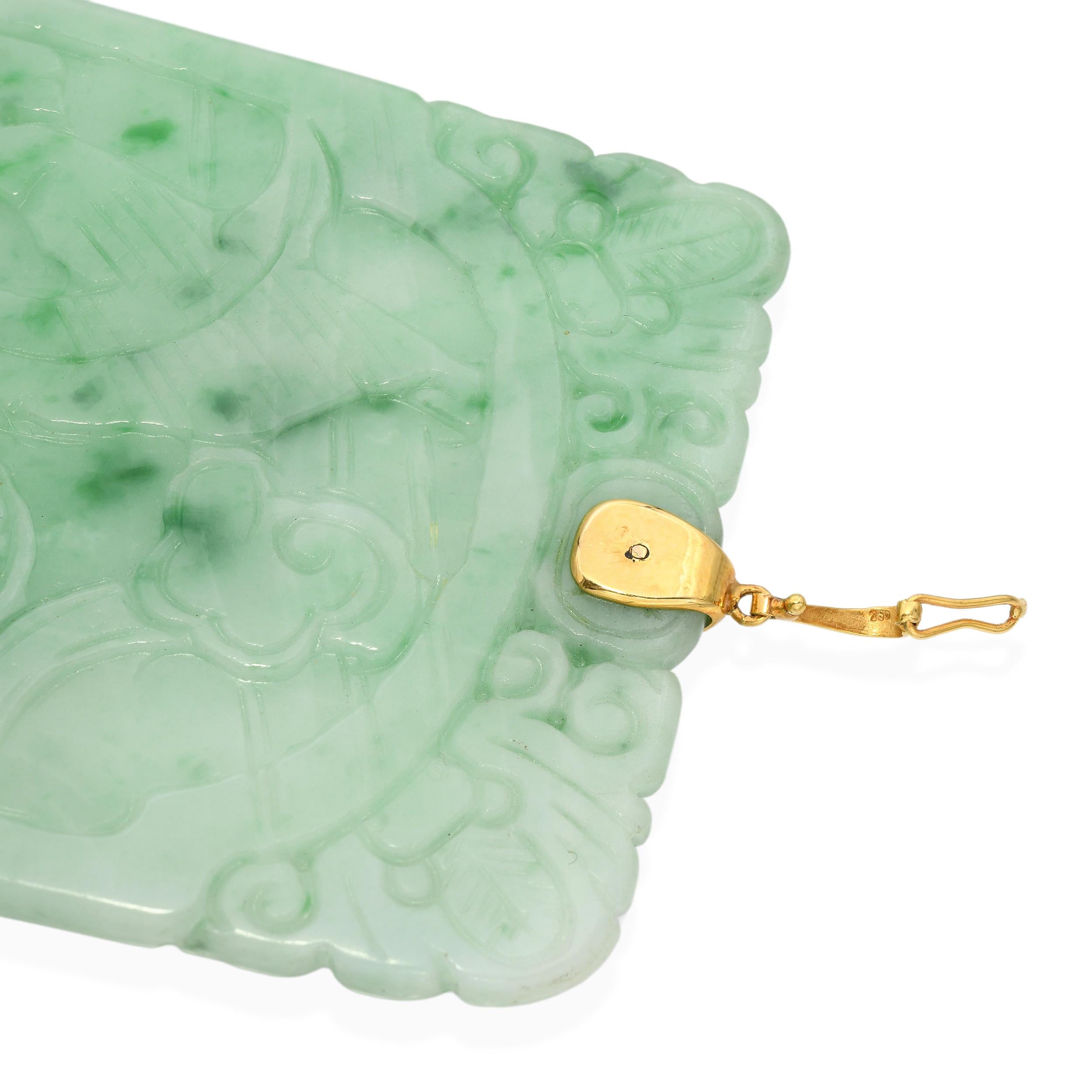 Vintage 18k Yellow Gold Carved Jade Tablet Pendant