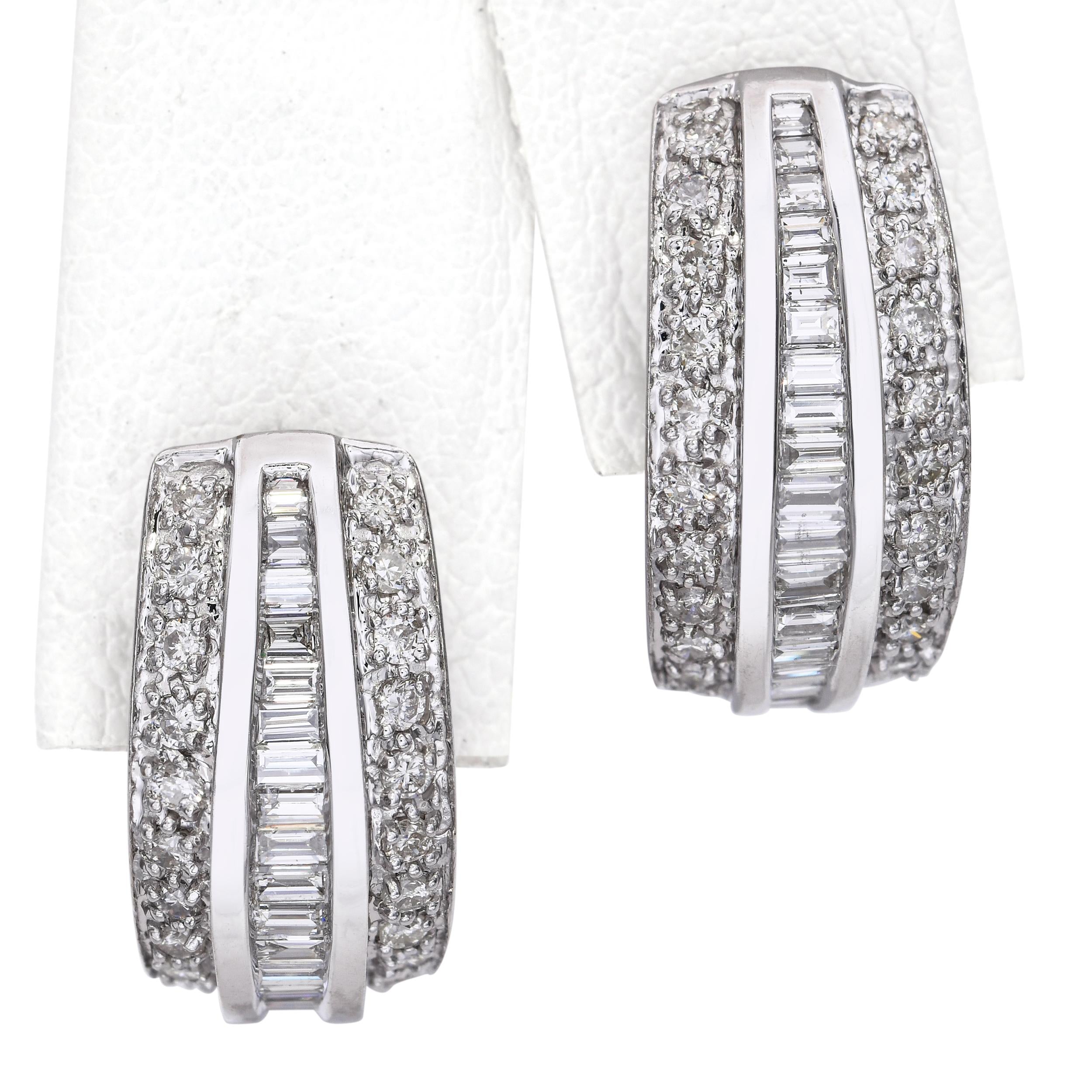 18k White Gold 1.01tcw Diamond Hoop Earrings