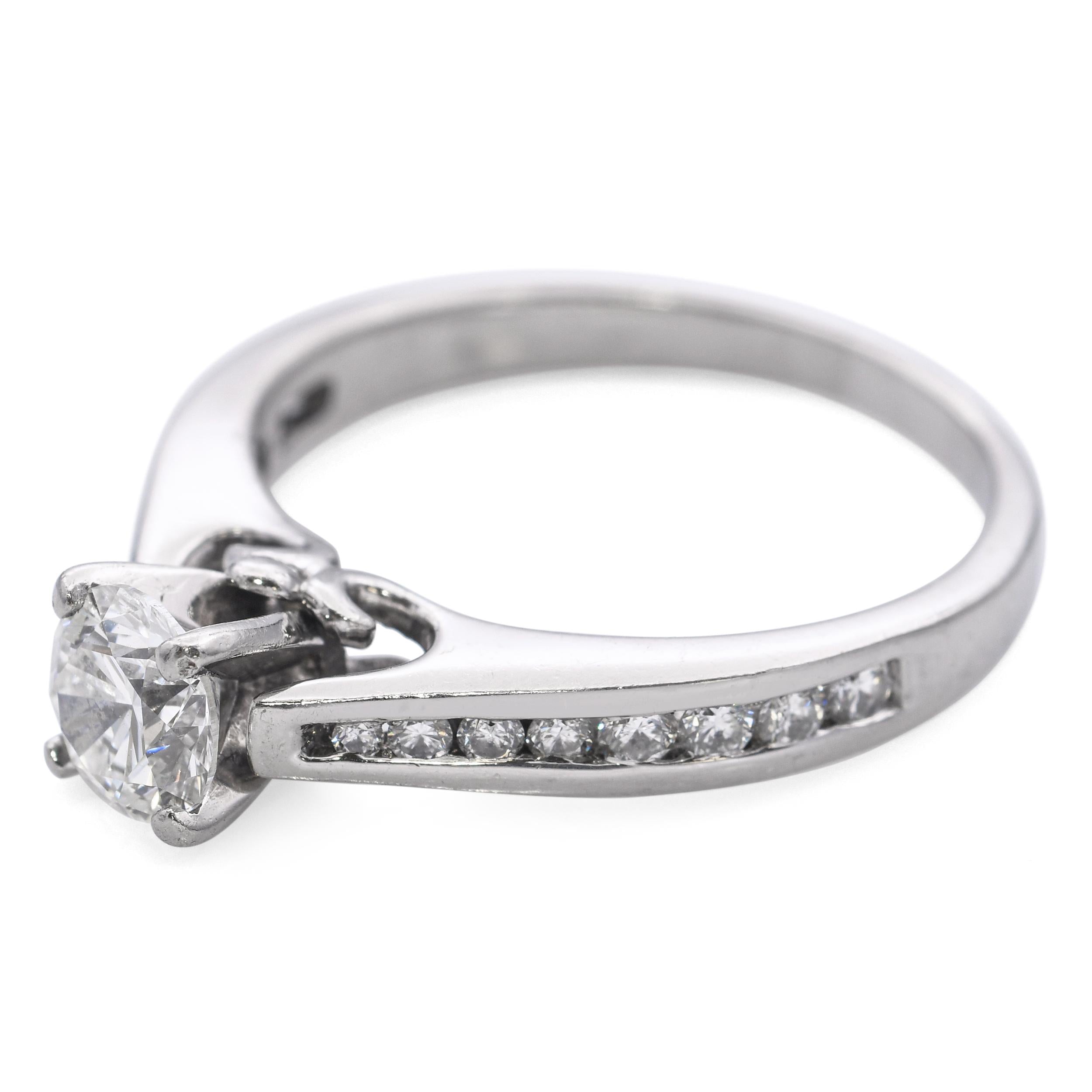Vintage Platinum 0.98tcw Diamond Engagement Ring