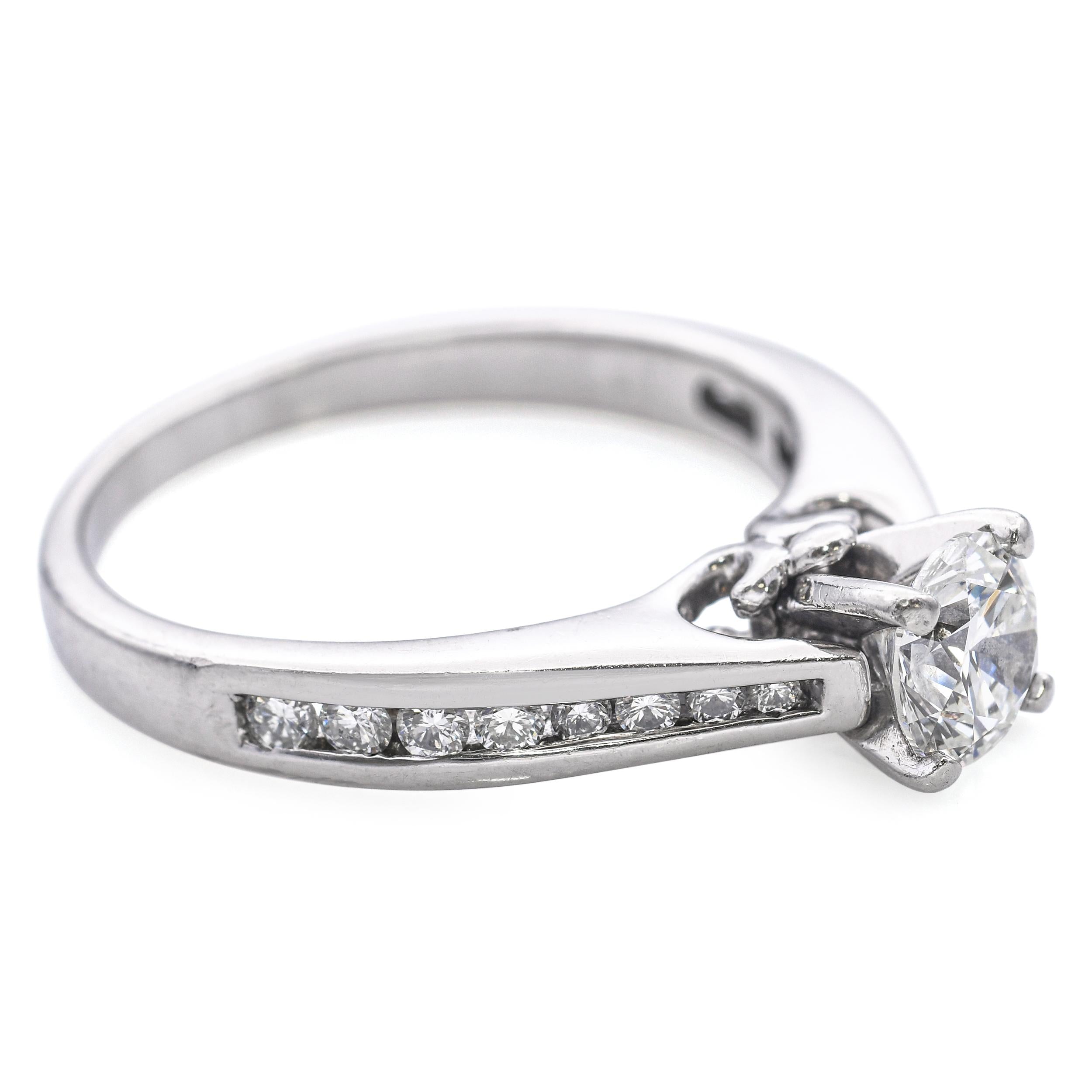 Vintage Platinum 0.98tcw Diamond Engagement Ring