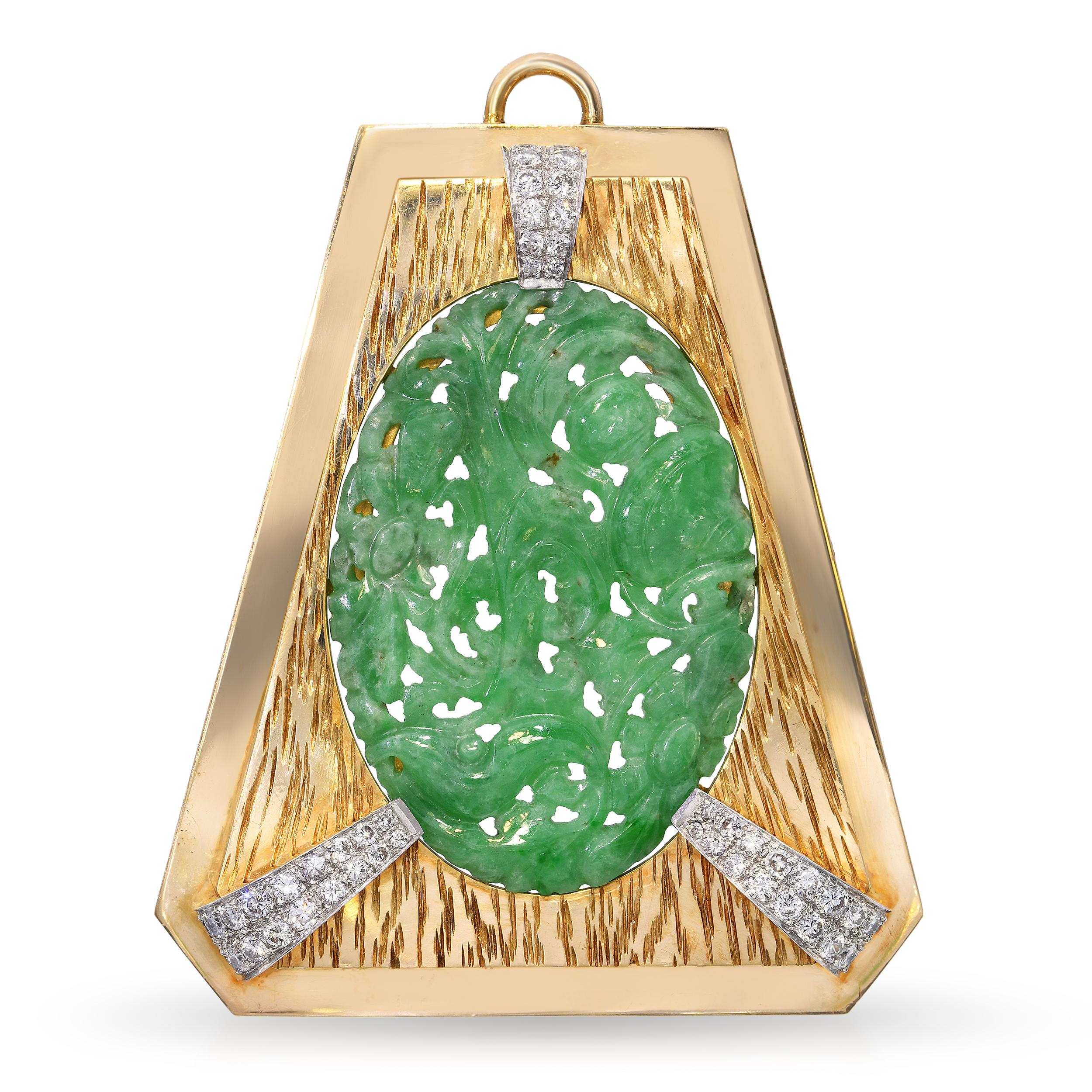 Vintage 17k Yellow Gold Floral Carved Jade and 1.68ctw Diamond Pendant