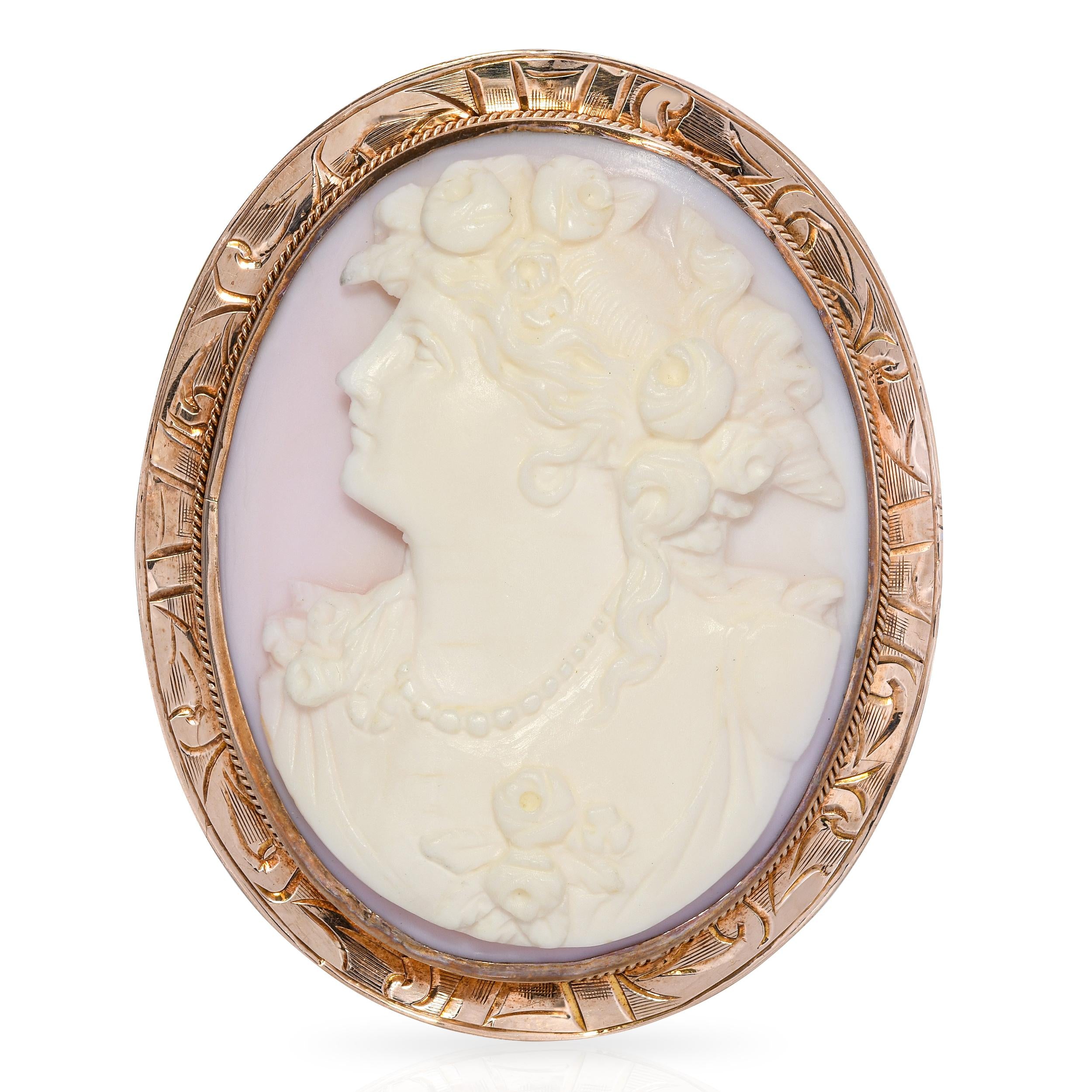 Antique 10k Yellow Gold Lady With Flowers Conch Shell Cameo Brooch