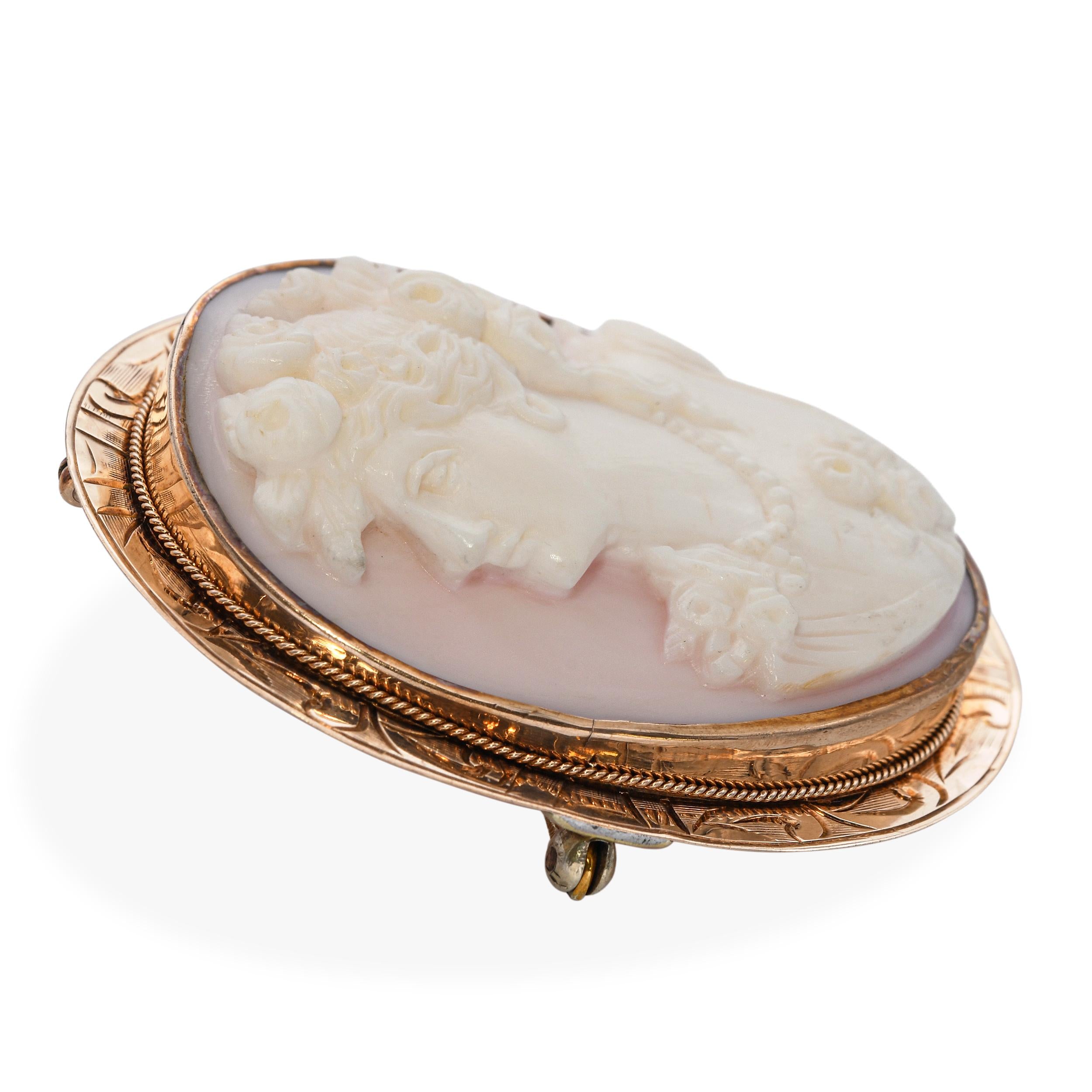 Antique 10k Yellow Gold Lady With Flowers Conch Shell Cameo Brooch