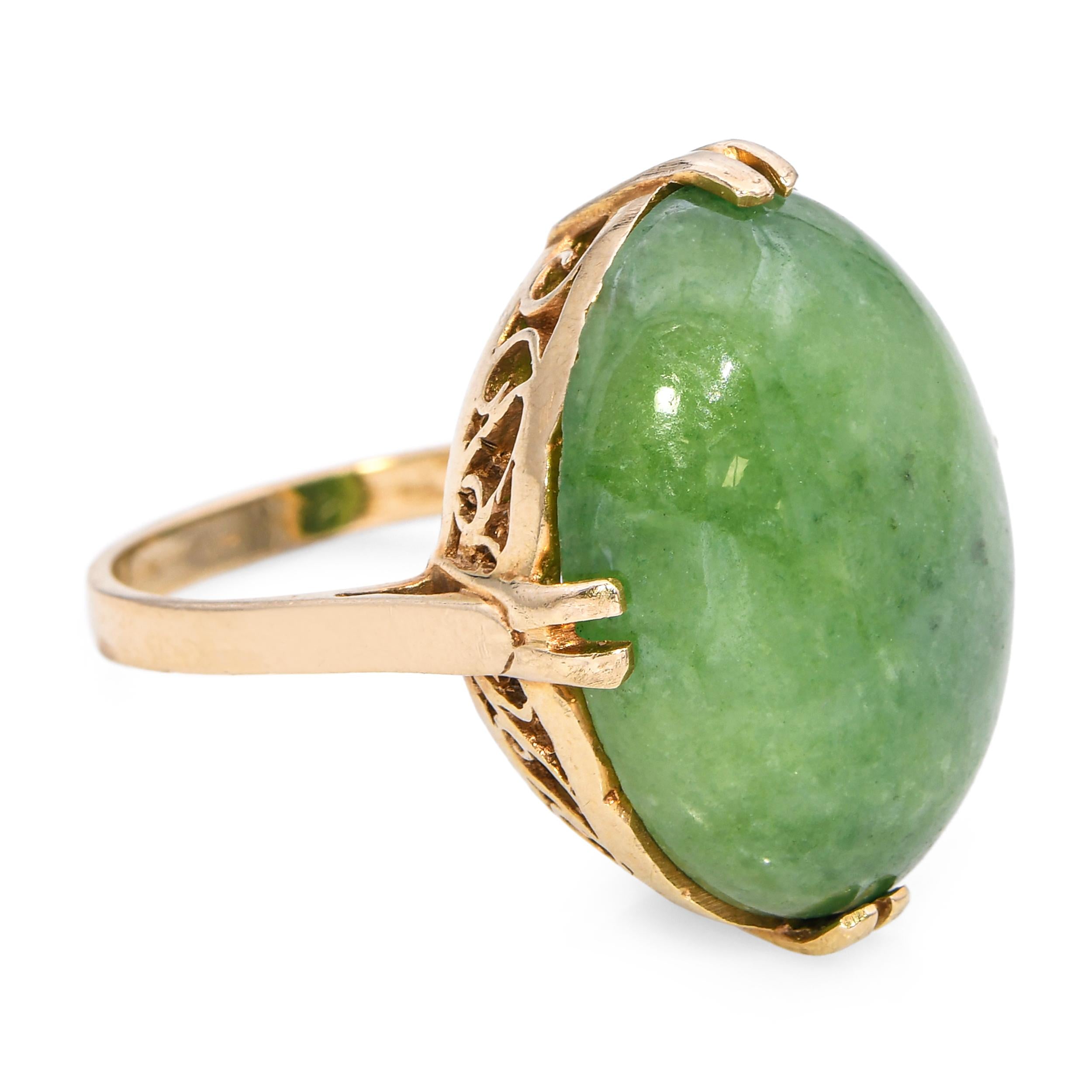Vintage 13k Yellow Gold 14.96ct Jadeite Cabochon Ring