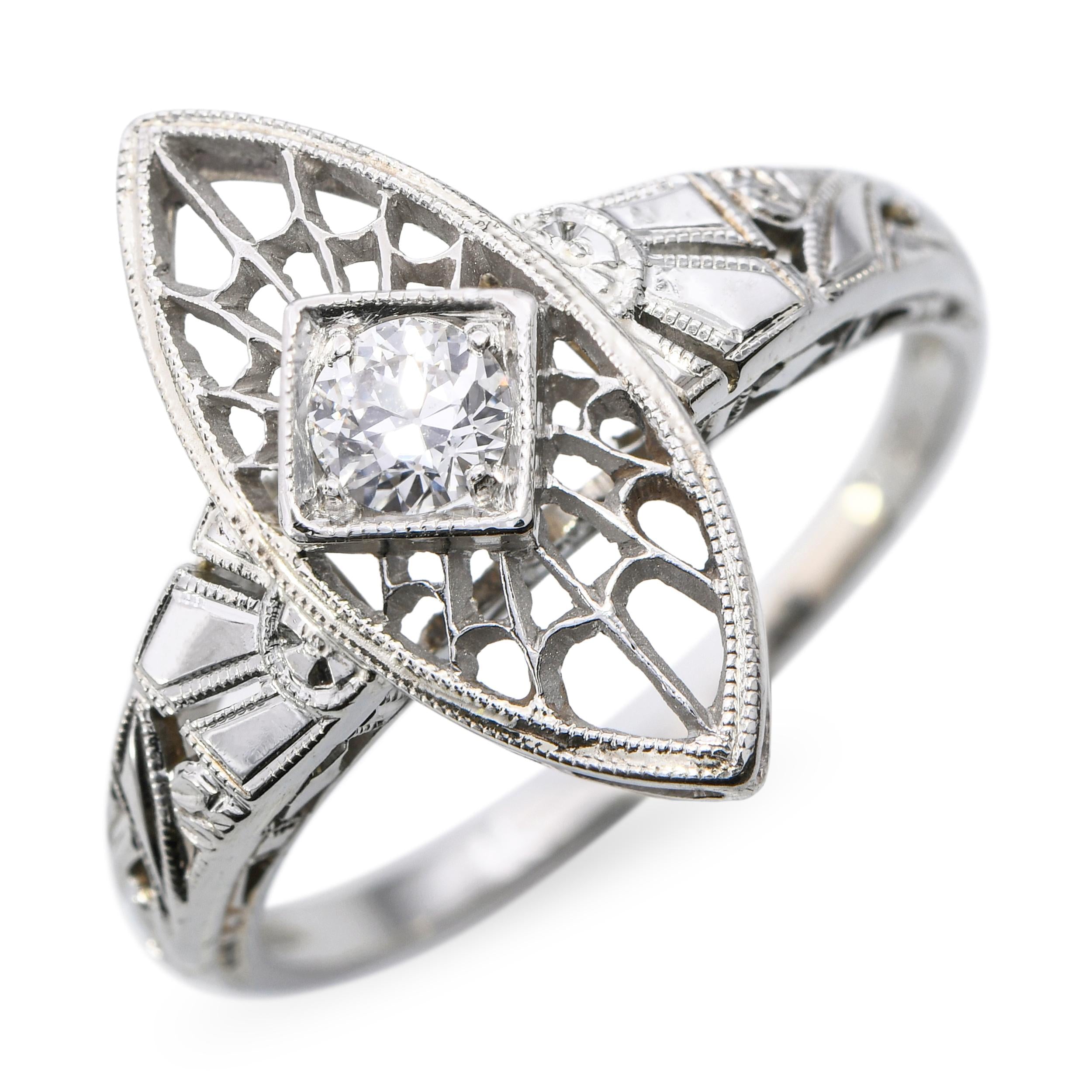 Vintage 18k White Gold 0.15ct Old Euro Diamond Filigree Ring