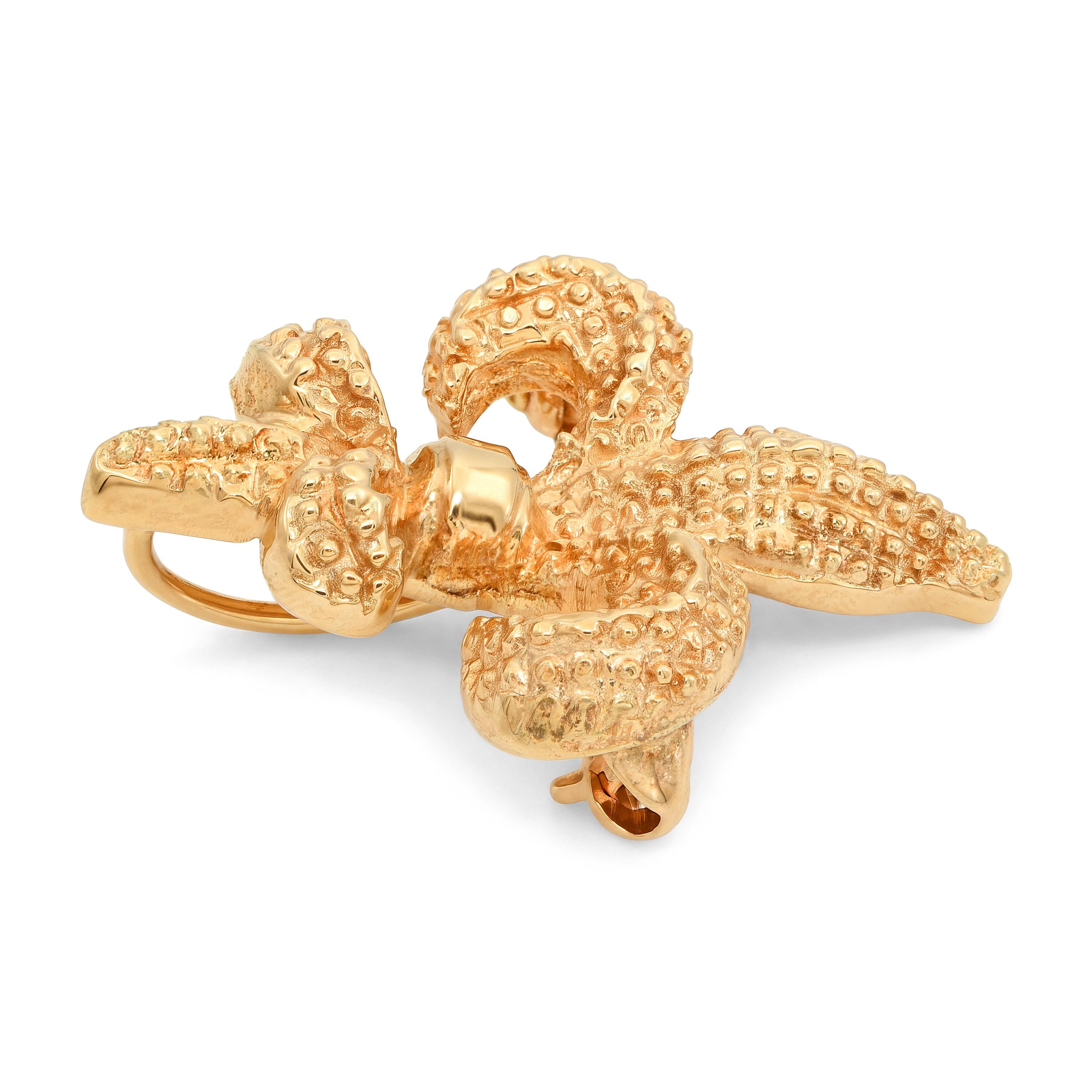 Vintage Yellow Gold Fleur De Lis Brooch Pendant