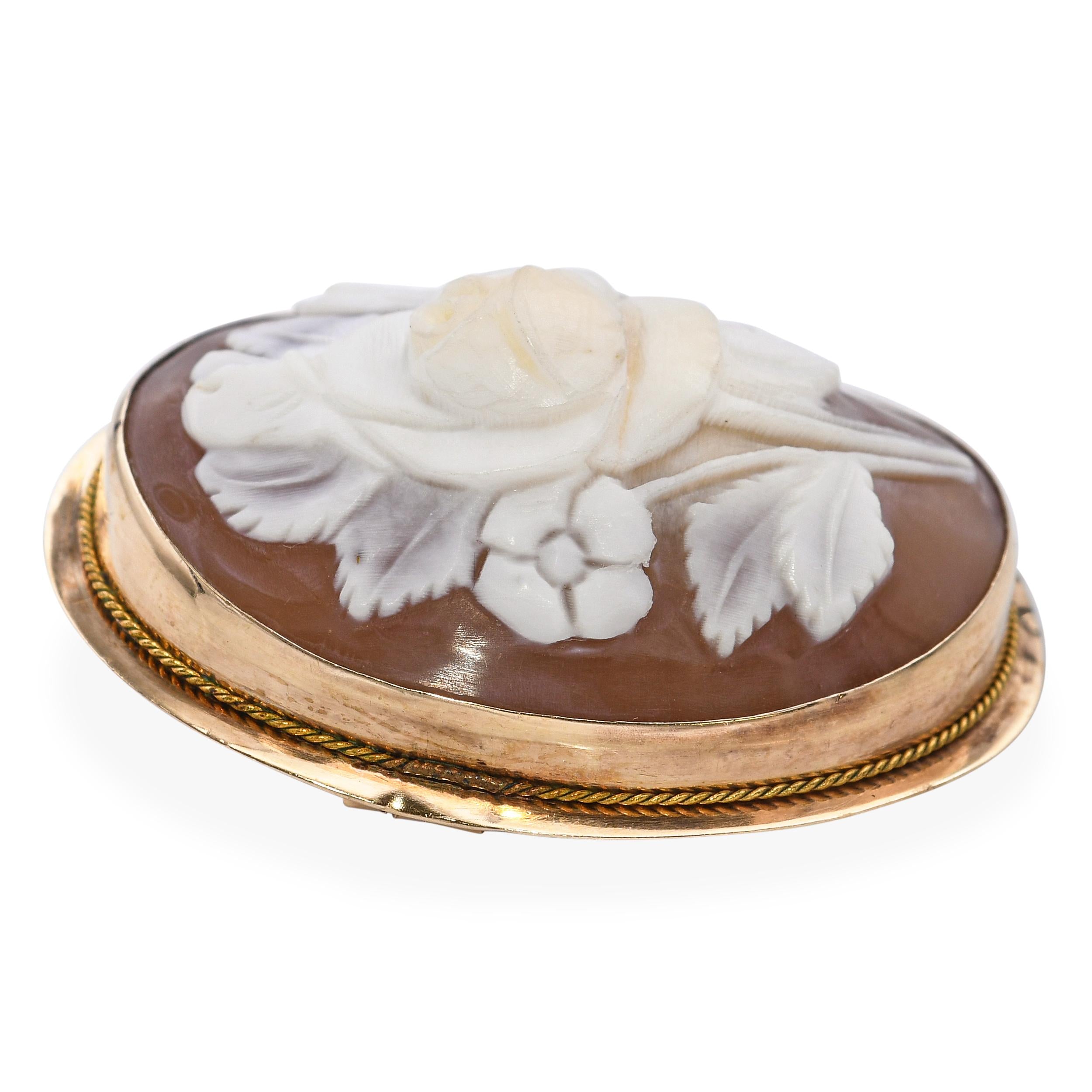 Vintage 10k Yellow Gold Floral Motif Shell Cameo Brooch