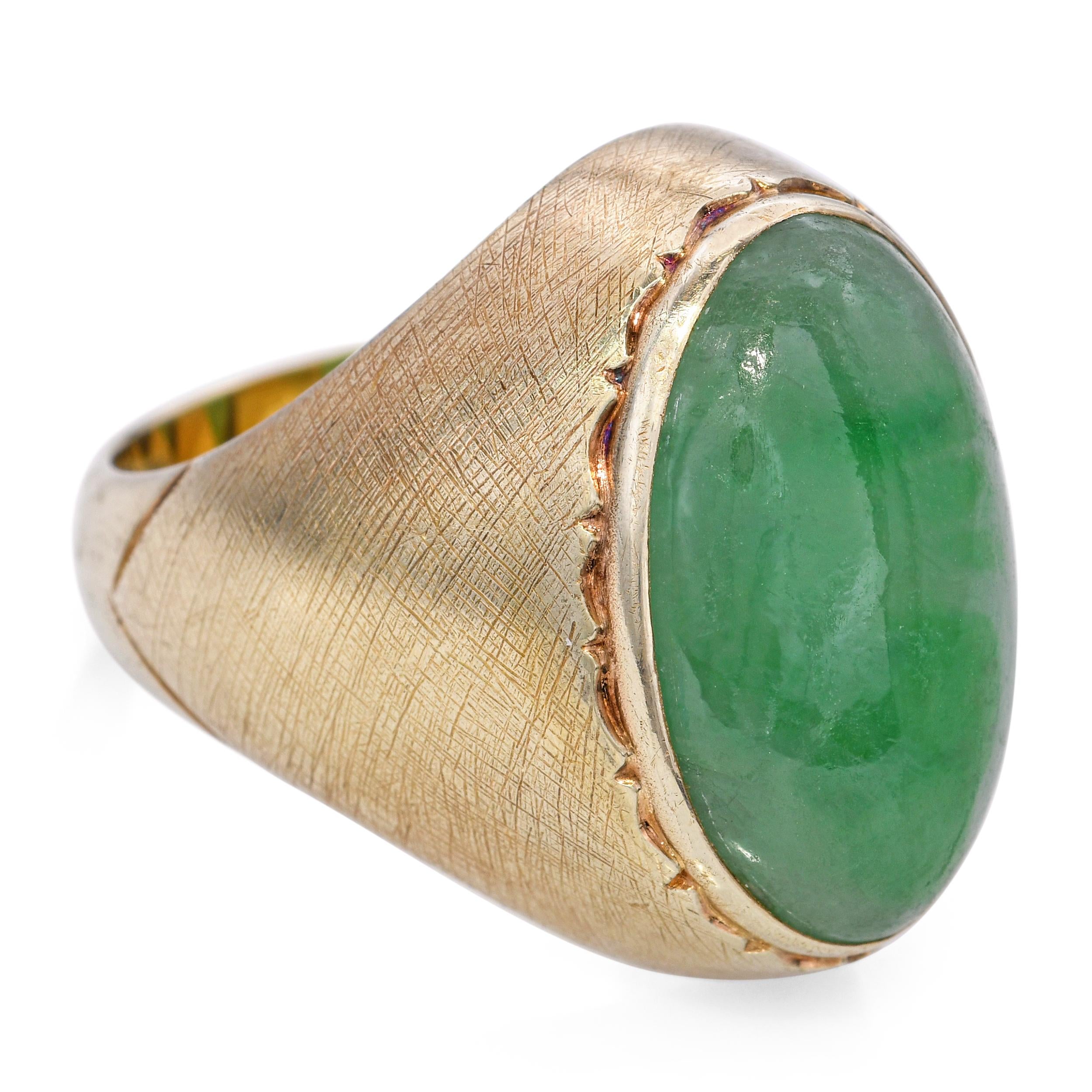 Vintage 14k Yellow Gold Green Jadeite Jade Men's Ring